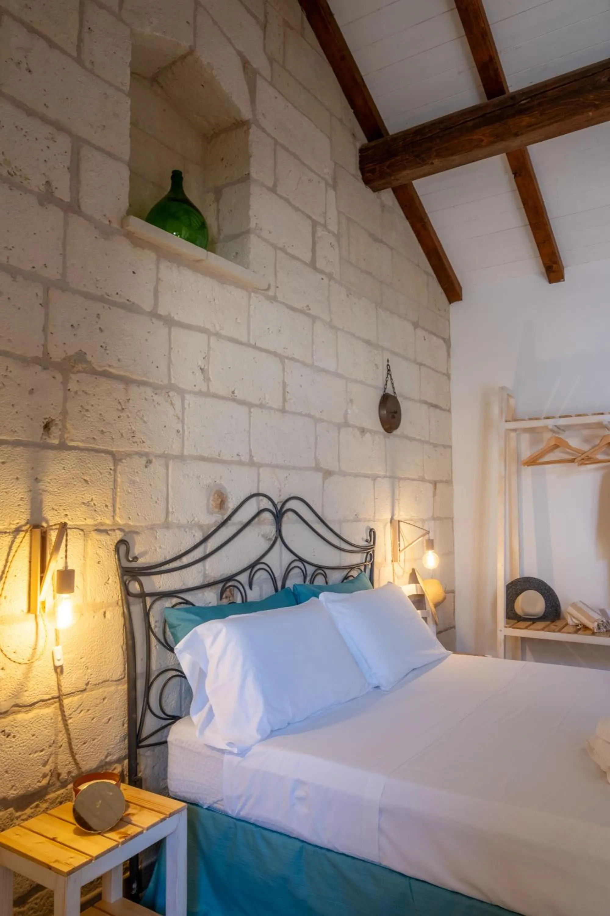 Bed in Agriturismo Alonì Costarella Masseria