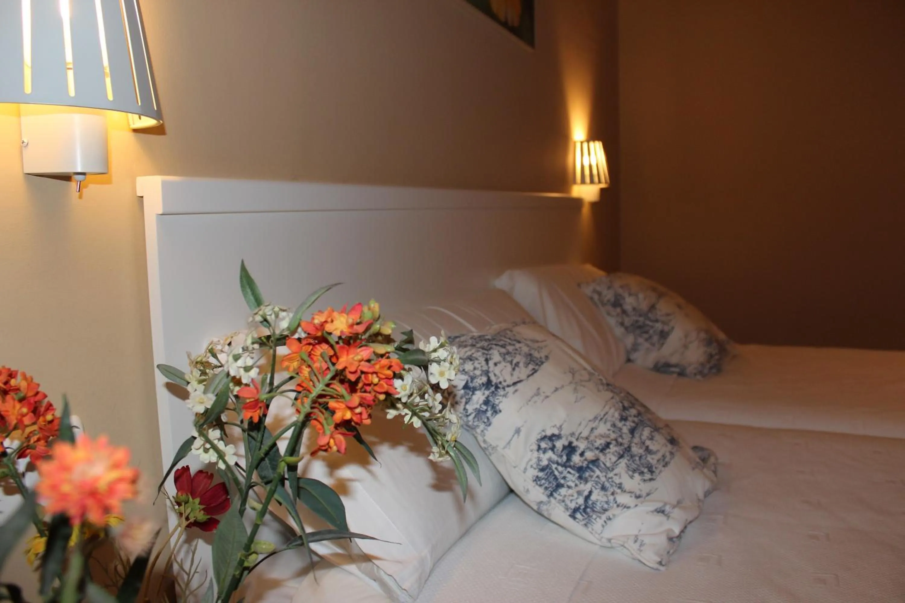 Bedroom, Bed in Hotel Marisma Sancti Petri