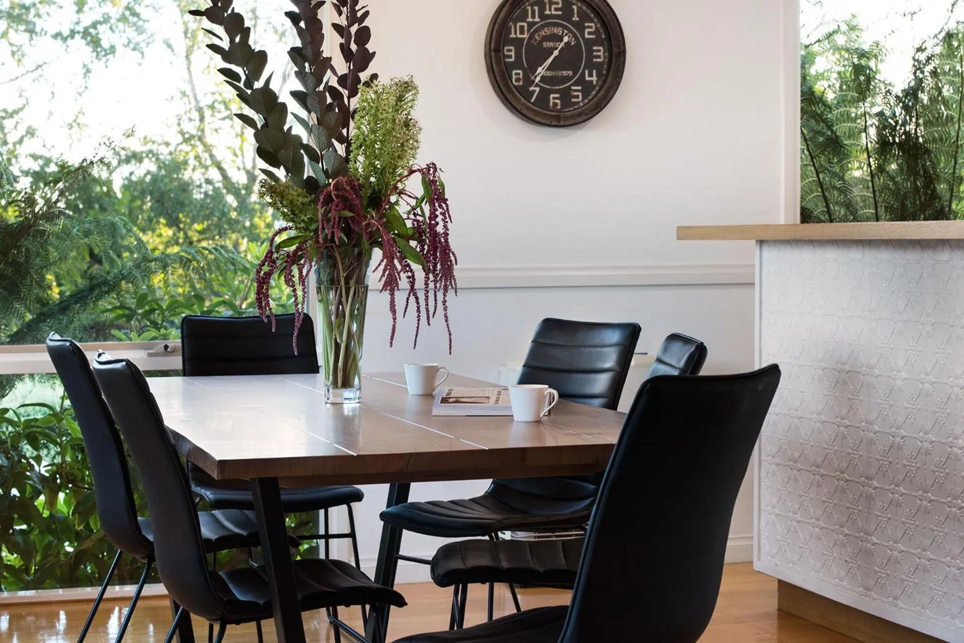 Aggies Way - dog friendly with panoramic views