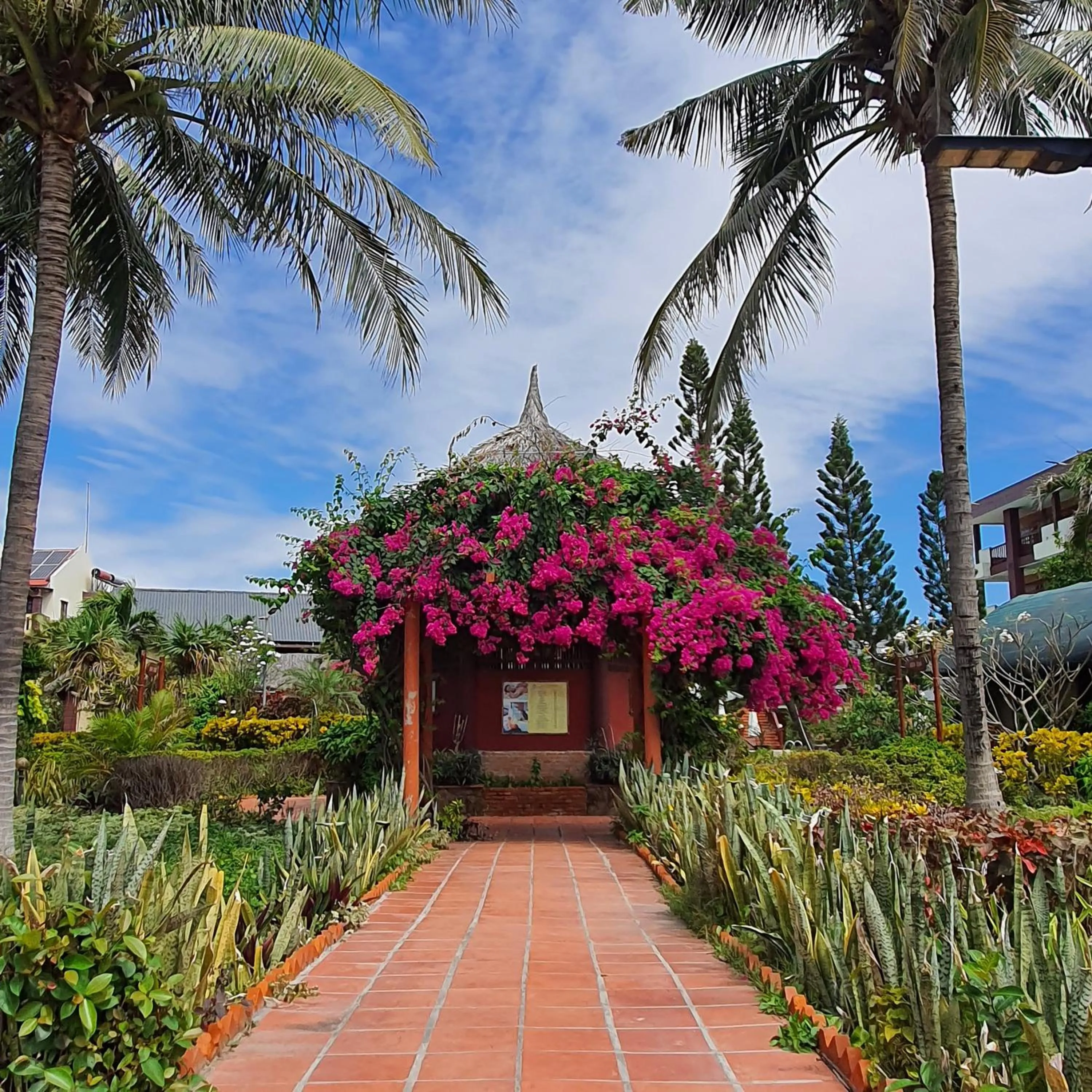 Little Muine Cottages Resort