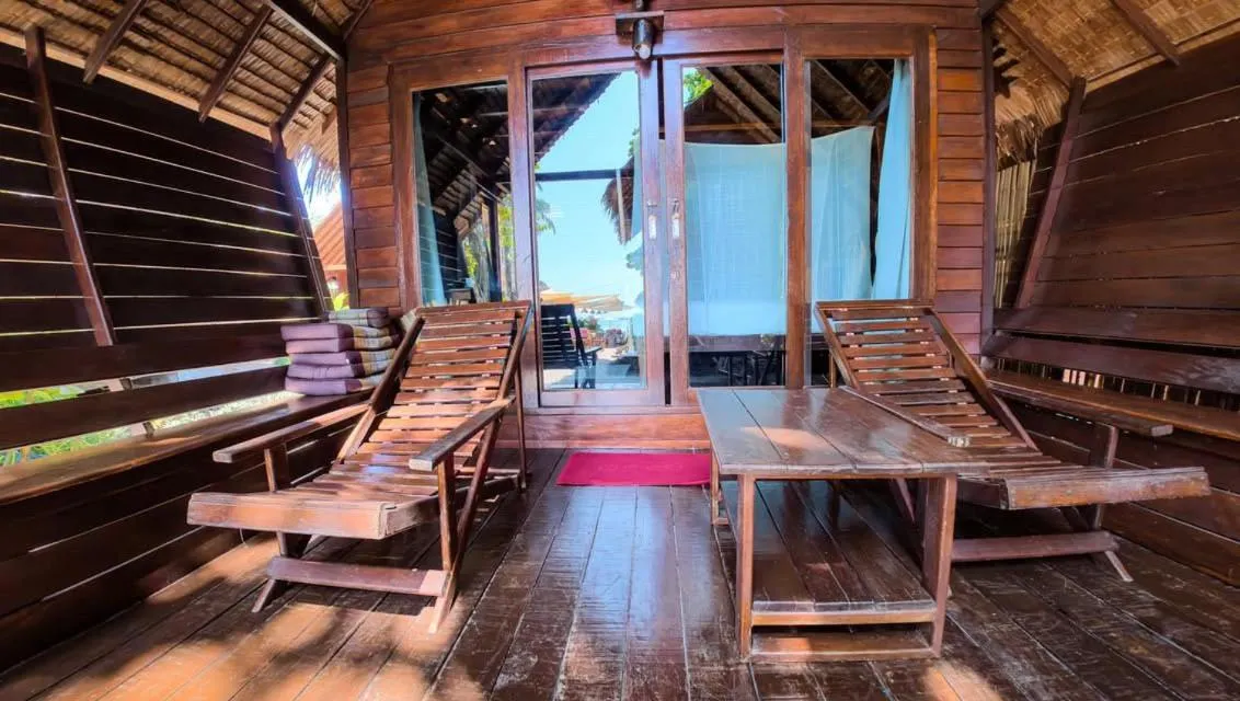 Forra Pattaya Sea View Bungalow