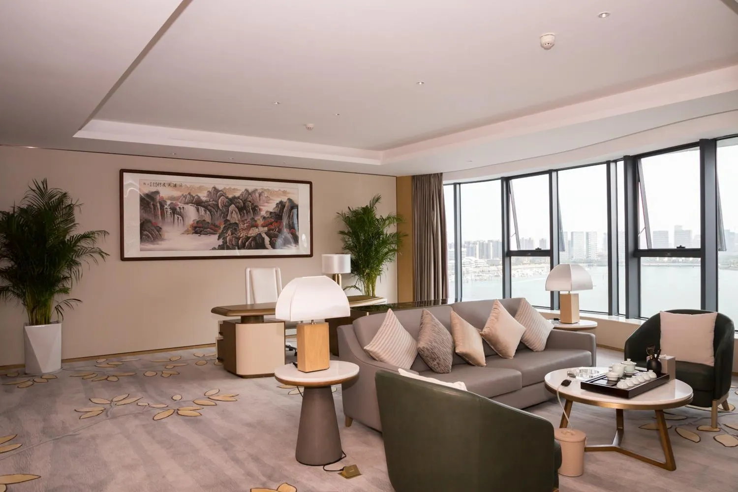 Living room in Wyndham Grand Plaza Royale Yuzhou Xiamen Wuyuan Bay