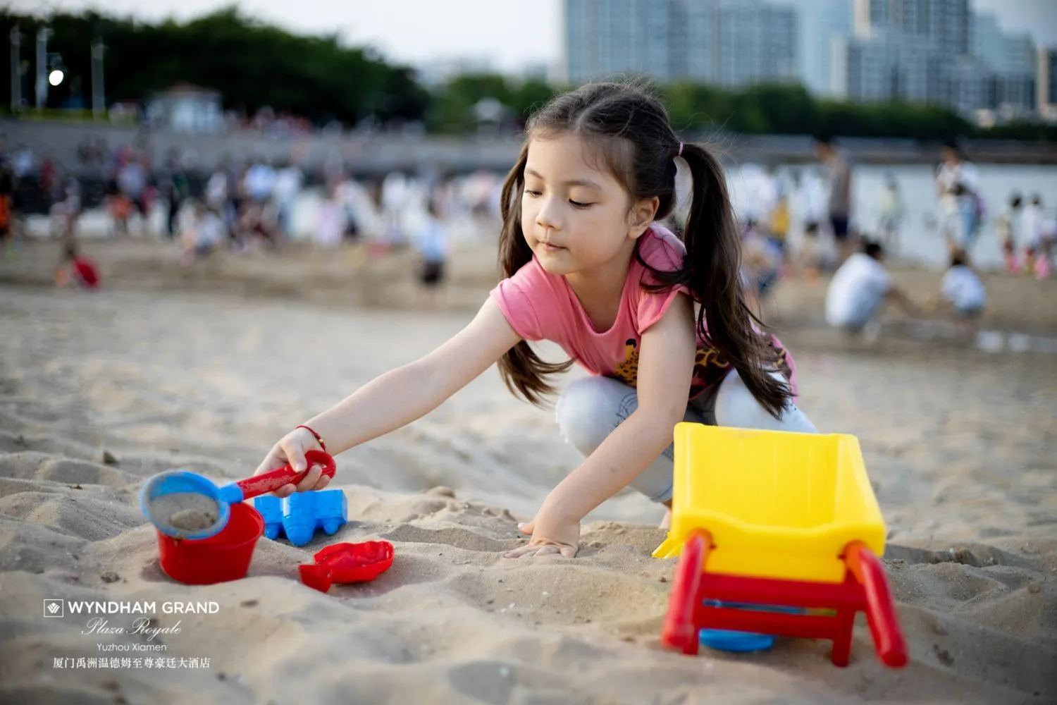 children in Wyndham Grand Plaza Royale Yuzhou Xiamen Wuyuan Bay
