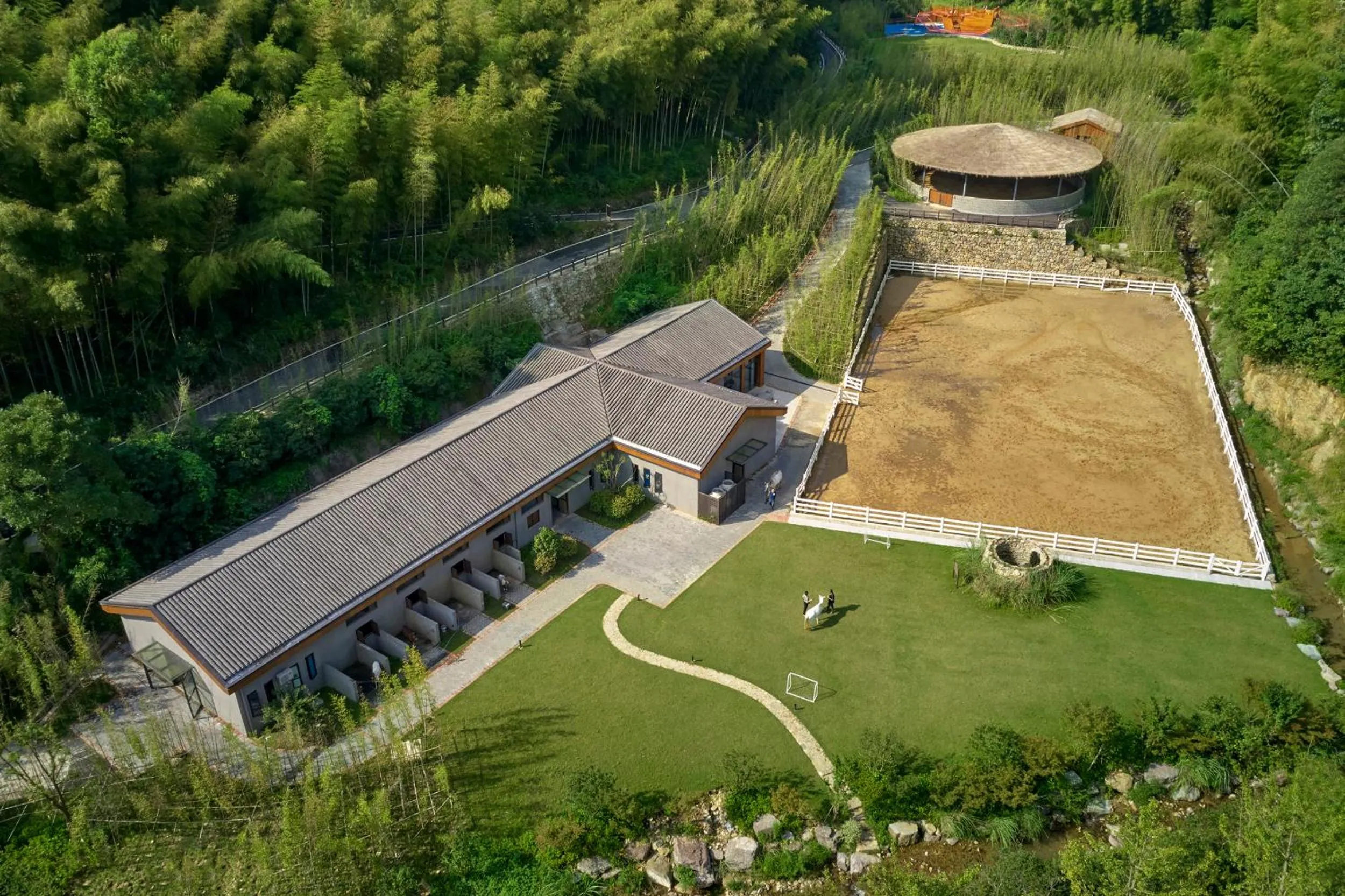 Property building in AHN LAN Ninghai