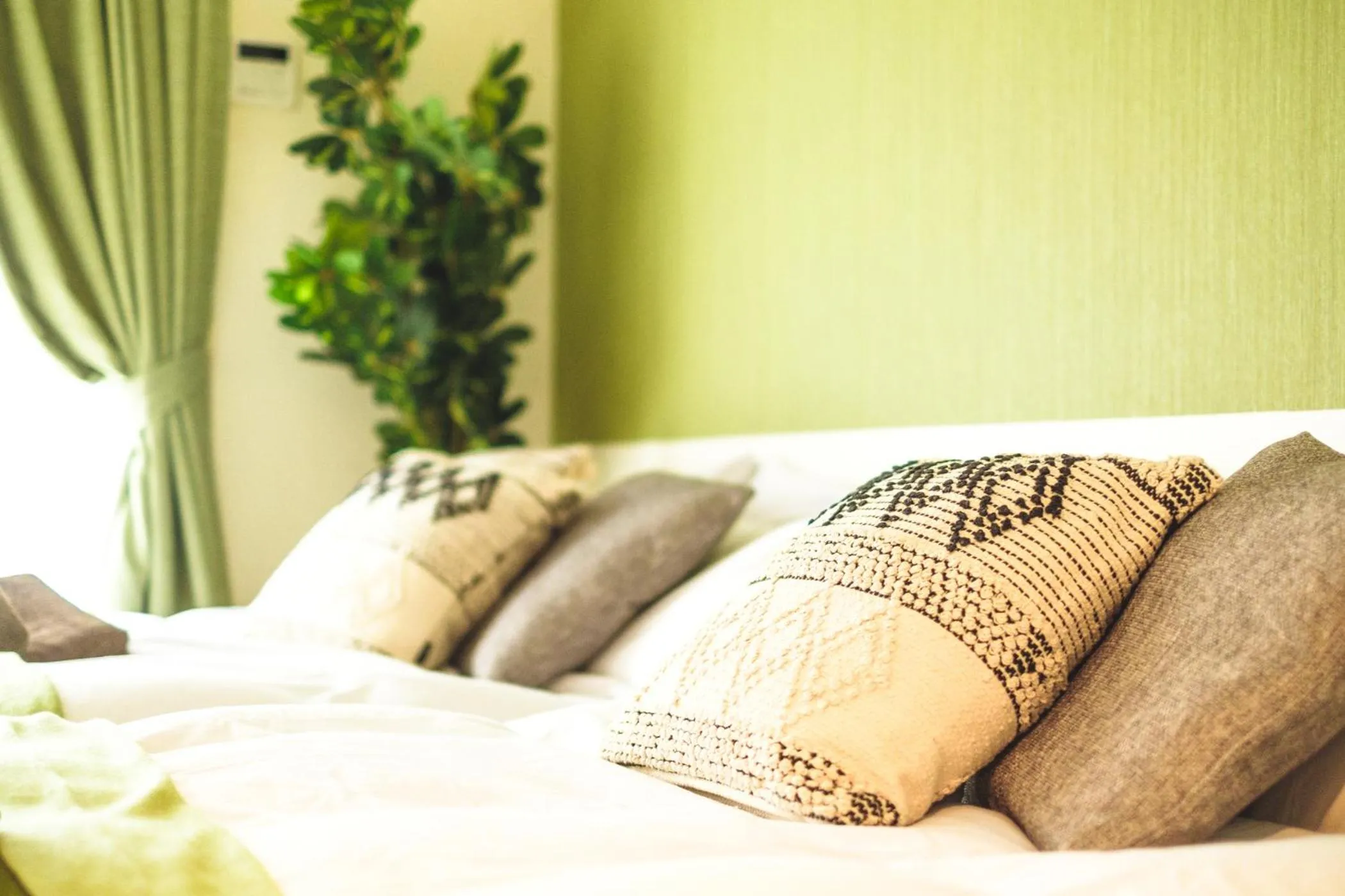 Bed in Rose Heights -vacation rental-