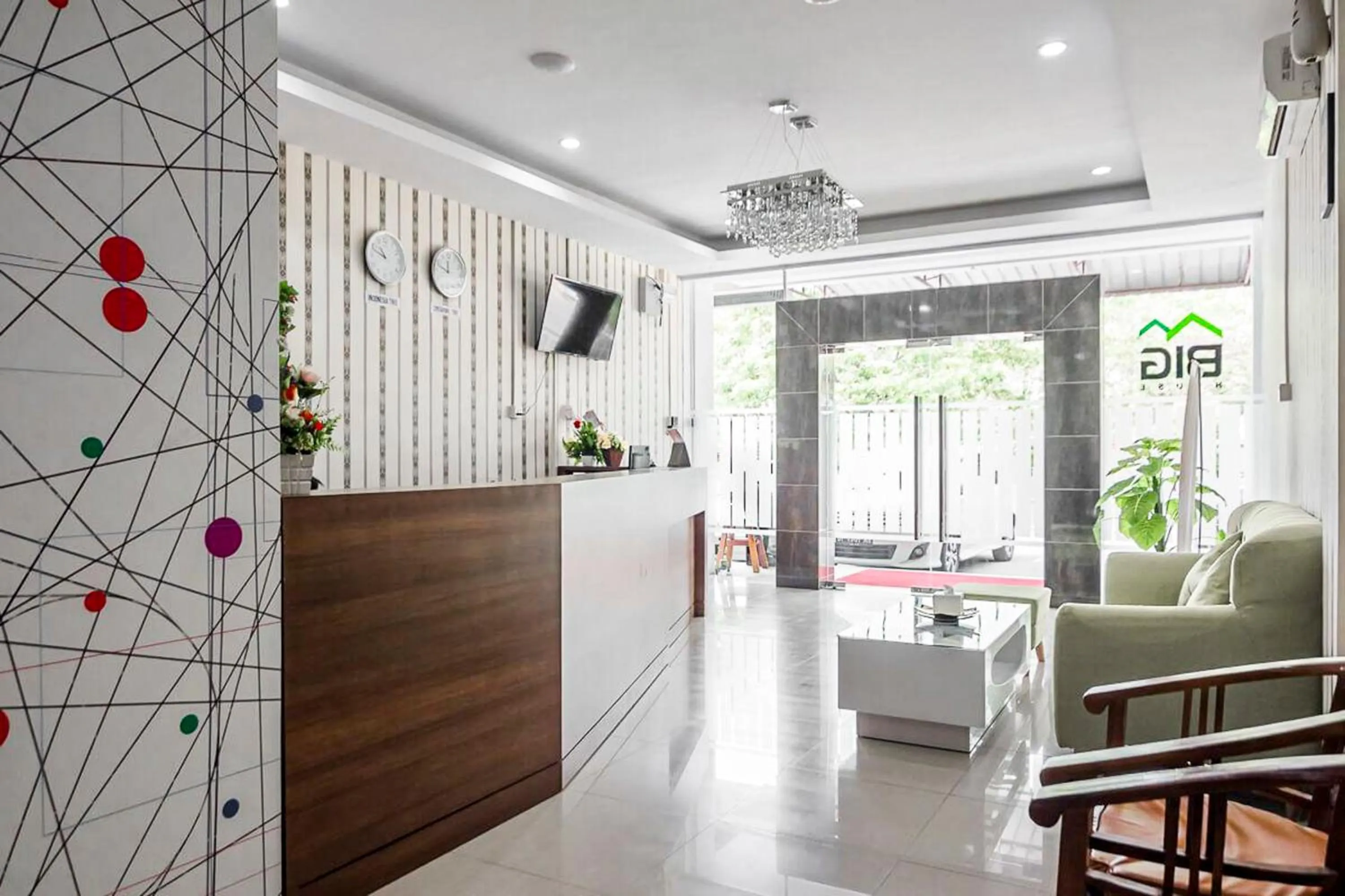 Lobby or reception in RedDoorz @ Baloi Batam