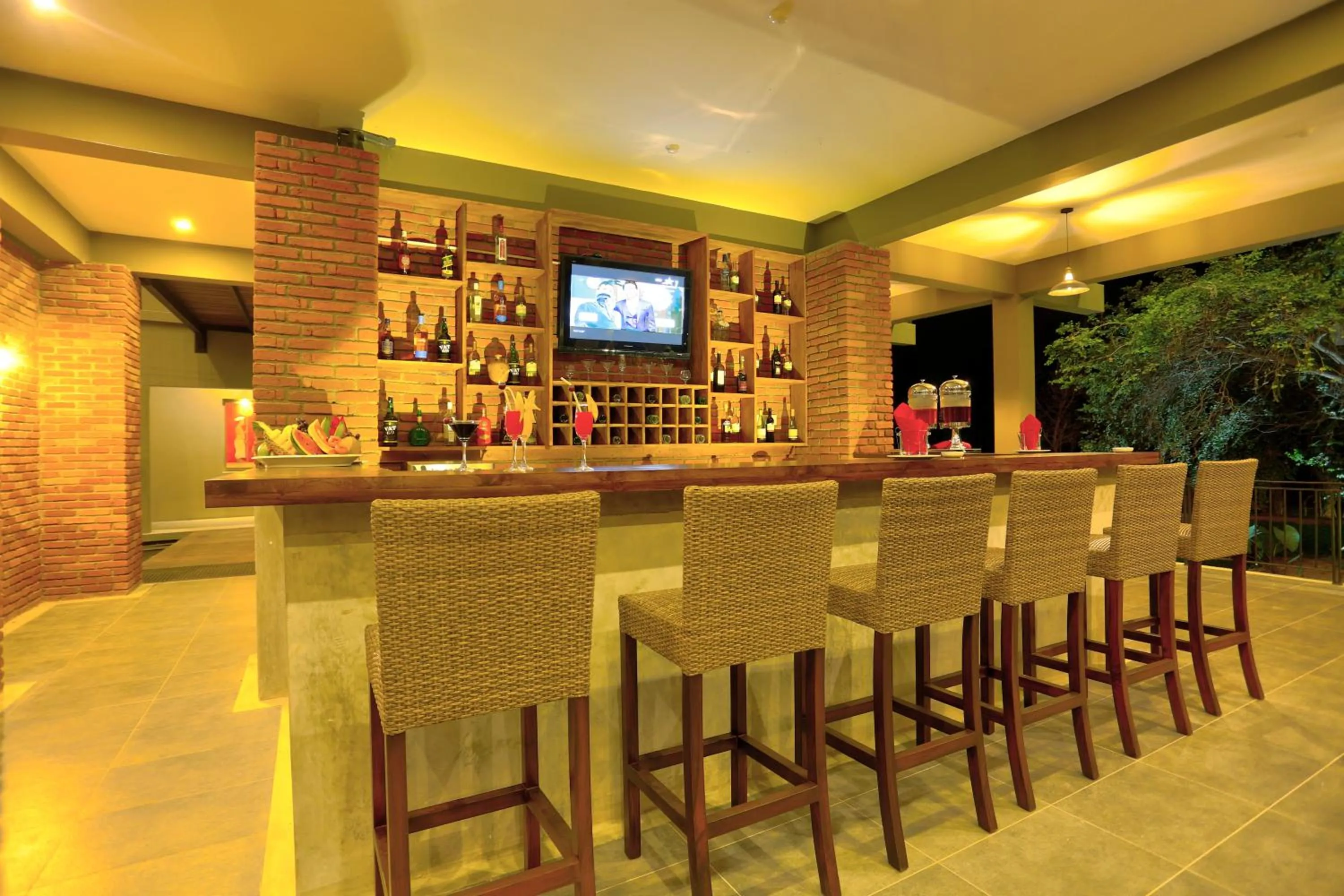 Tropical Life Resort and Spa