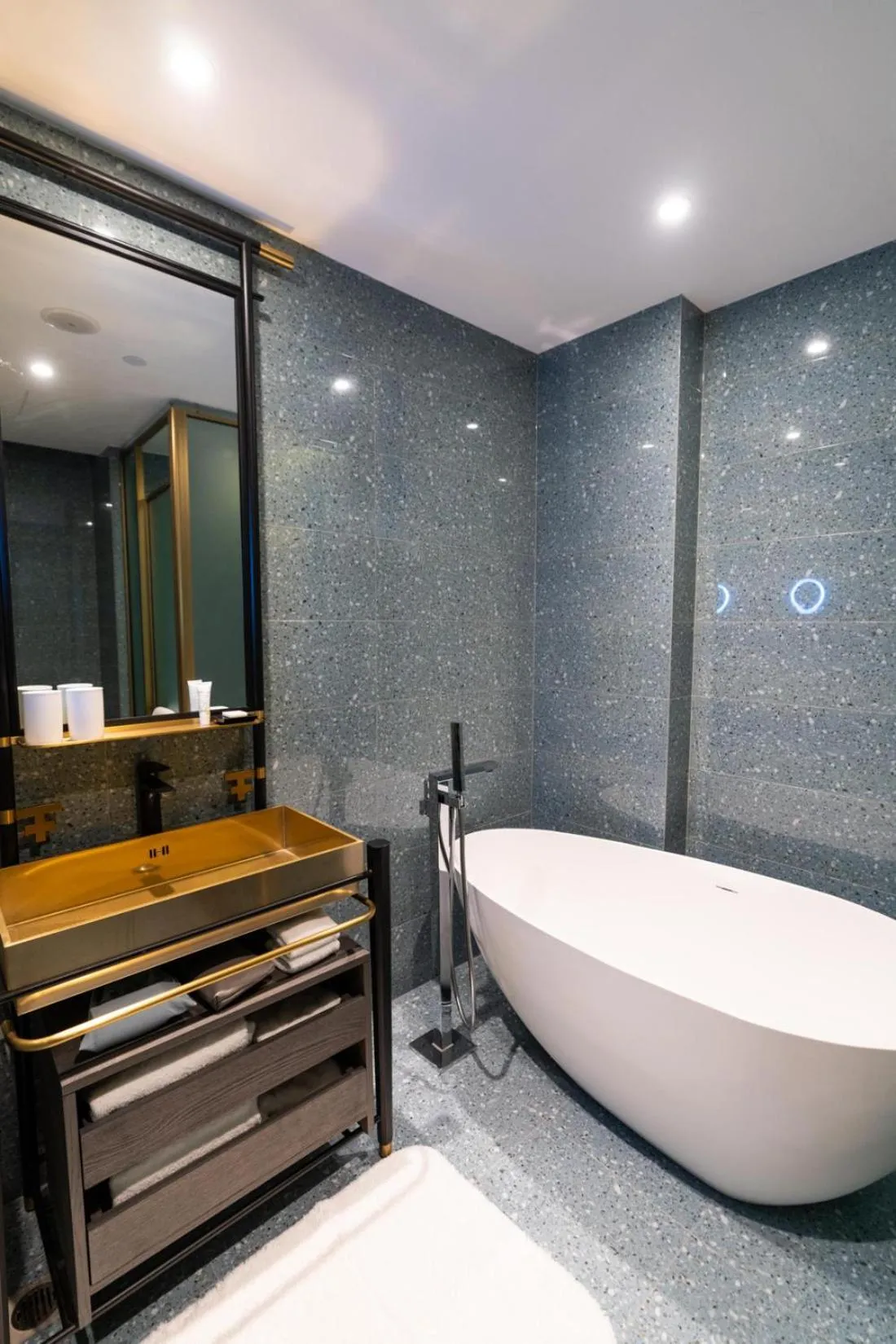 Bathroom in Hangzhou Cosy Park Hotel(Liangzhu)