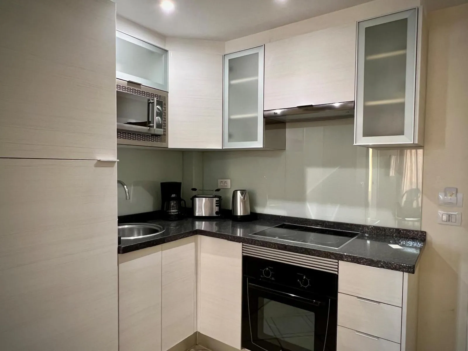 kitchen in Ona Pearly Grey