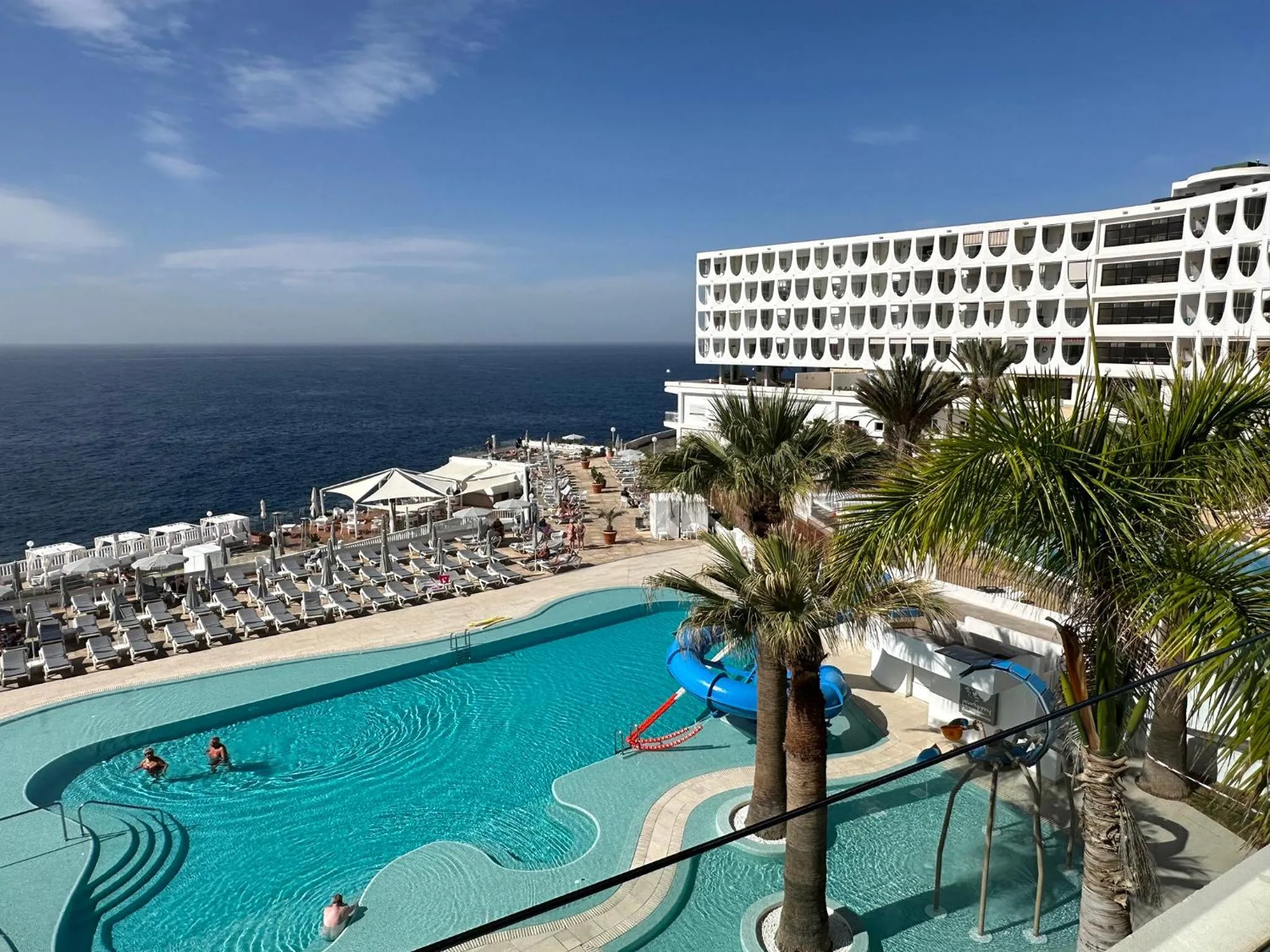 Pool view in Ona Pearly Grey