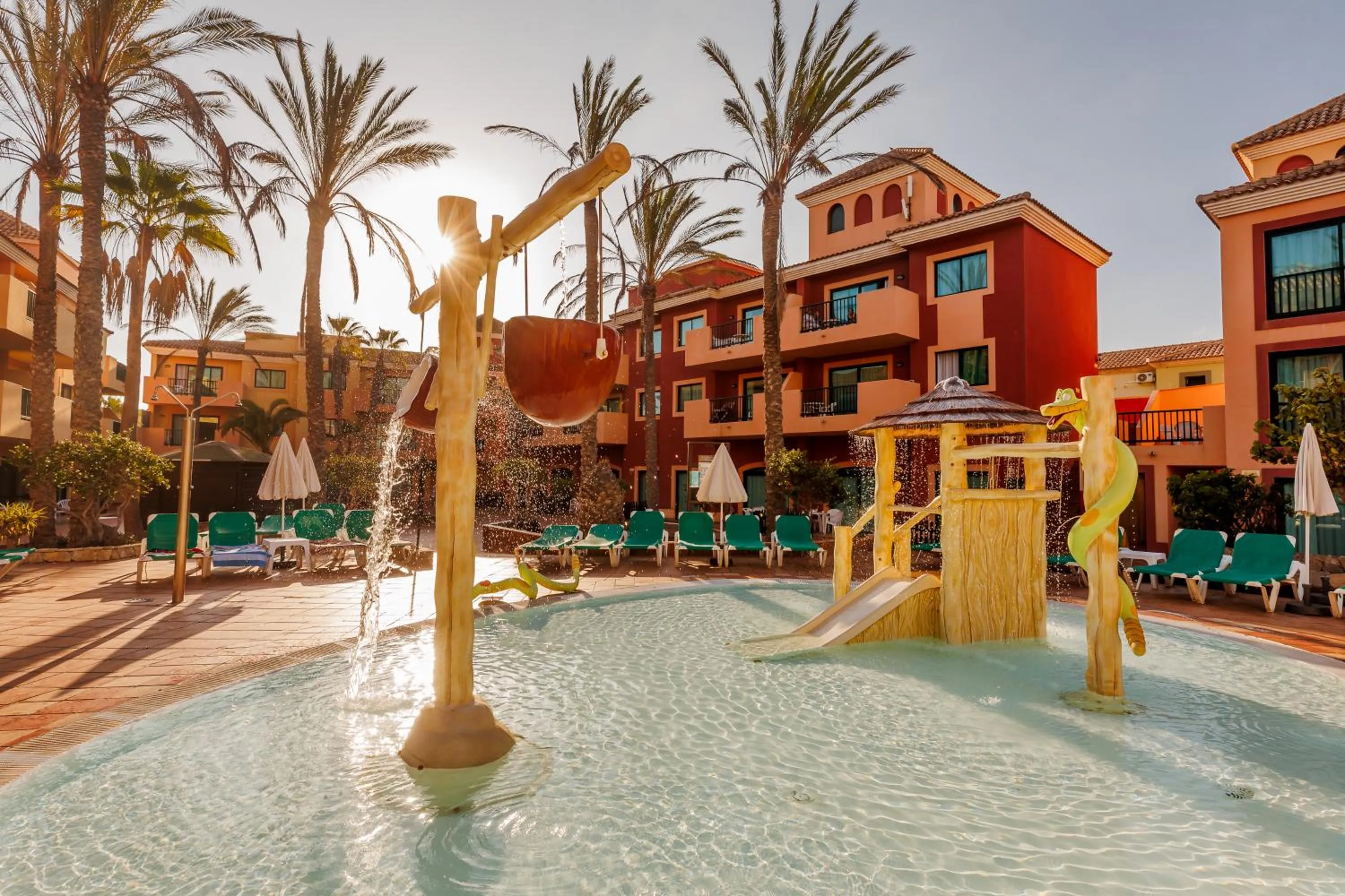 Swimming pool in BLUESEA Aloe Corralejo