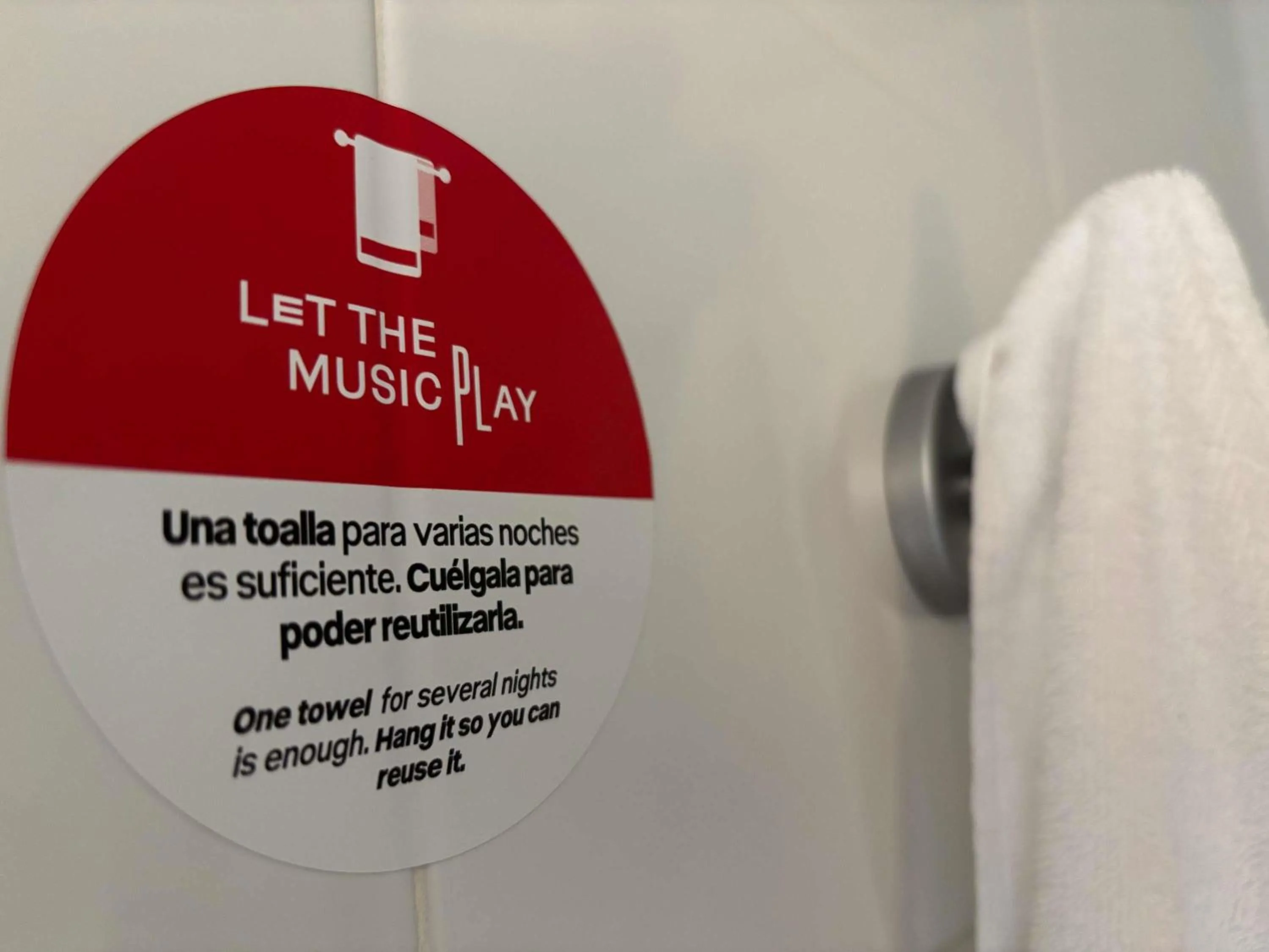 Bedroom in Ibis Madrid Centro las Ventas