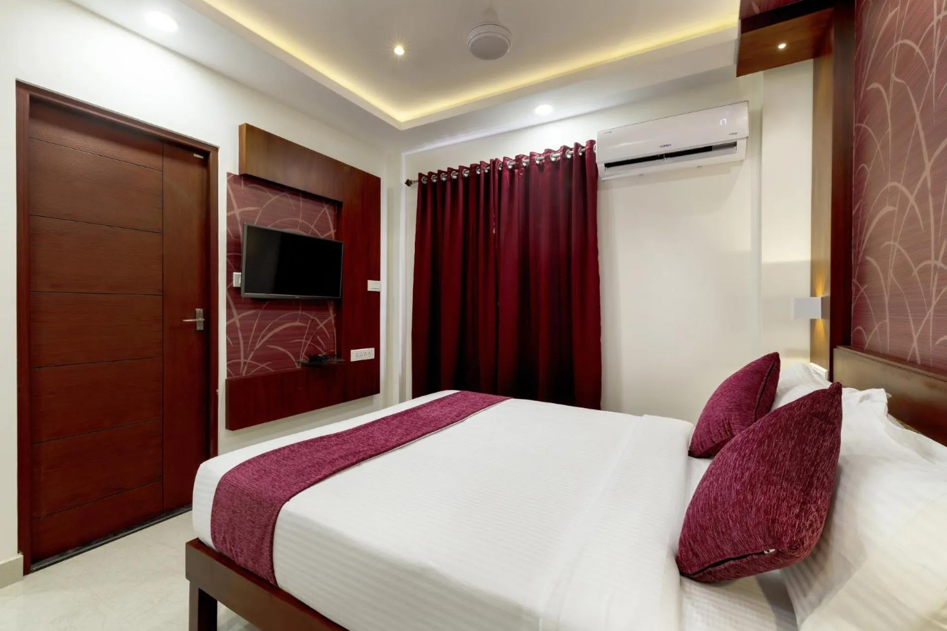 Photo of the whole room, Bed in Burooj Hotel