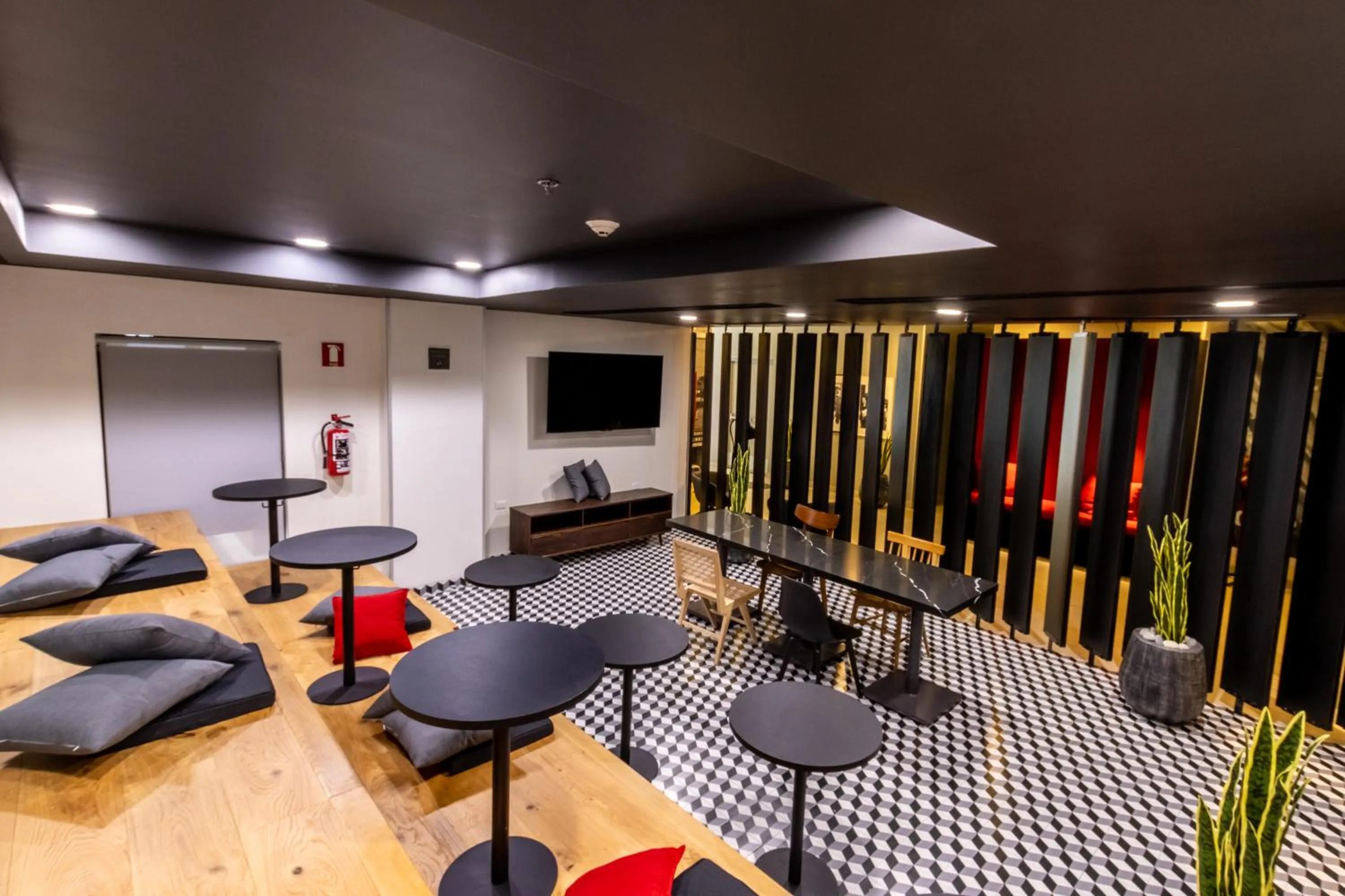 Seating area in ibis Tijuana