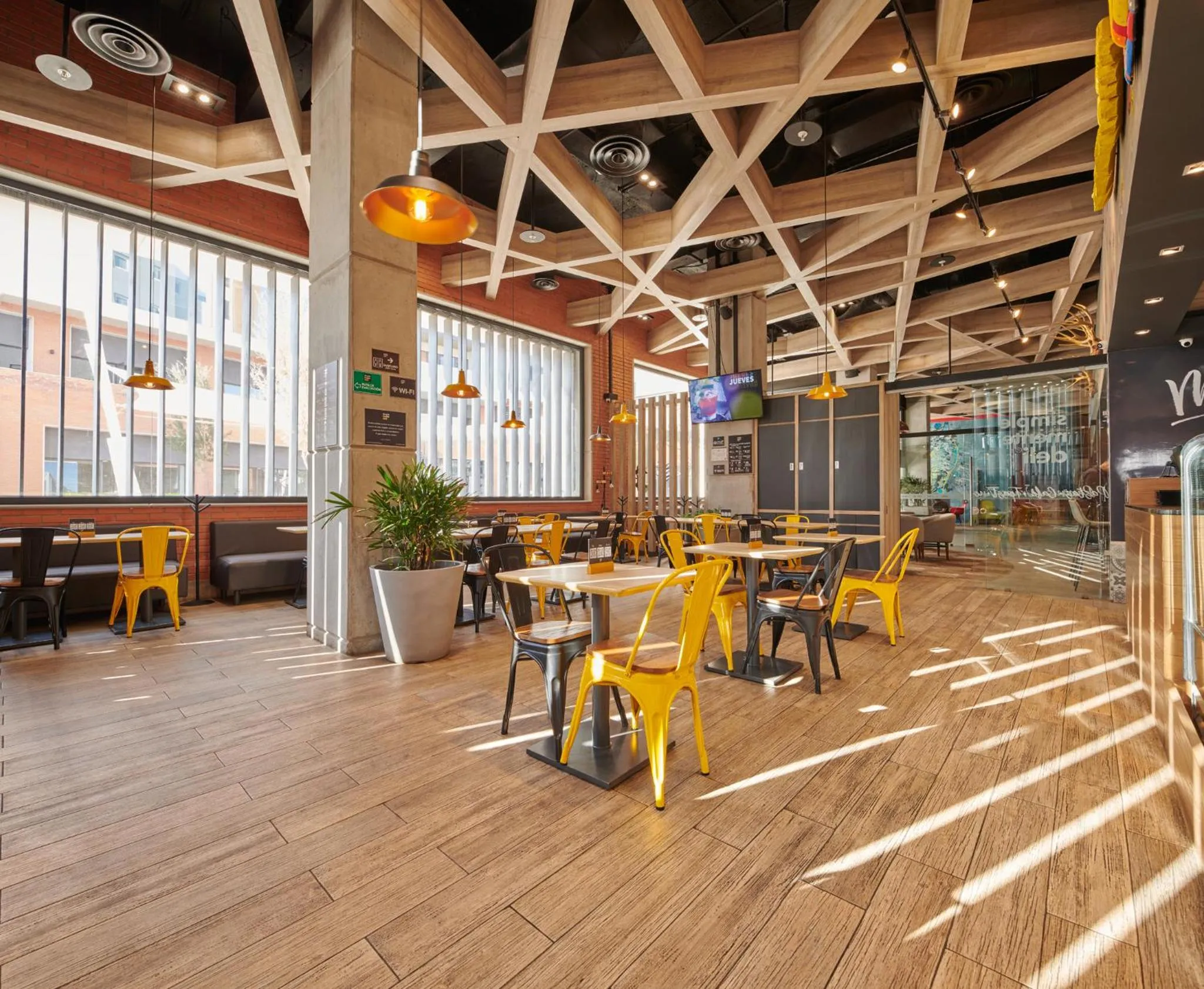 Restaurant/places to eat in Ibis Torreon