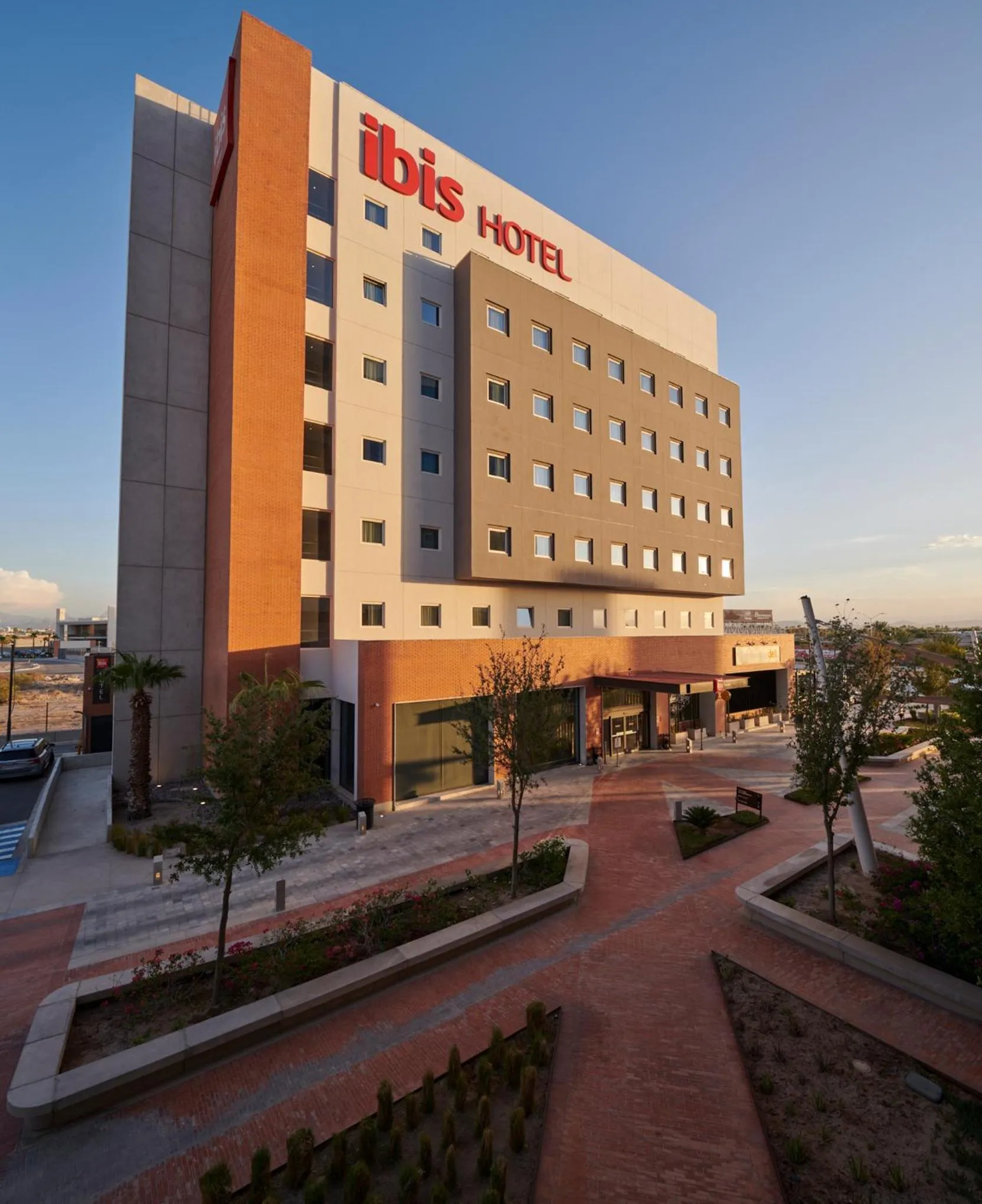 Shopping Area in Ibis Torreon