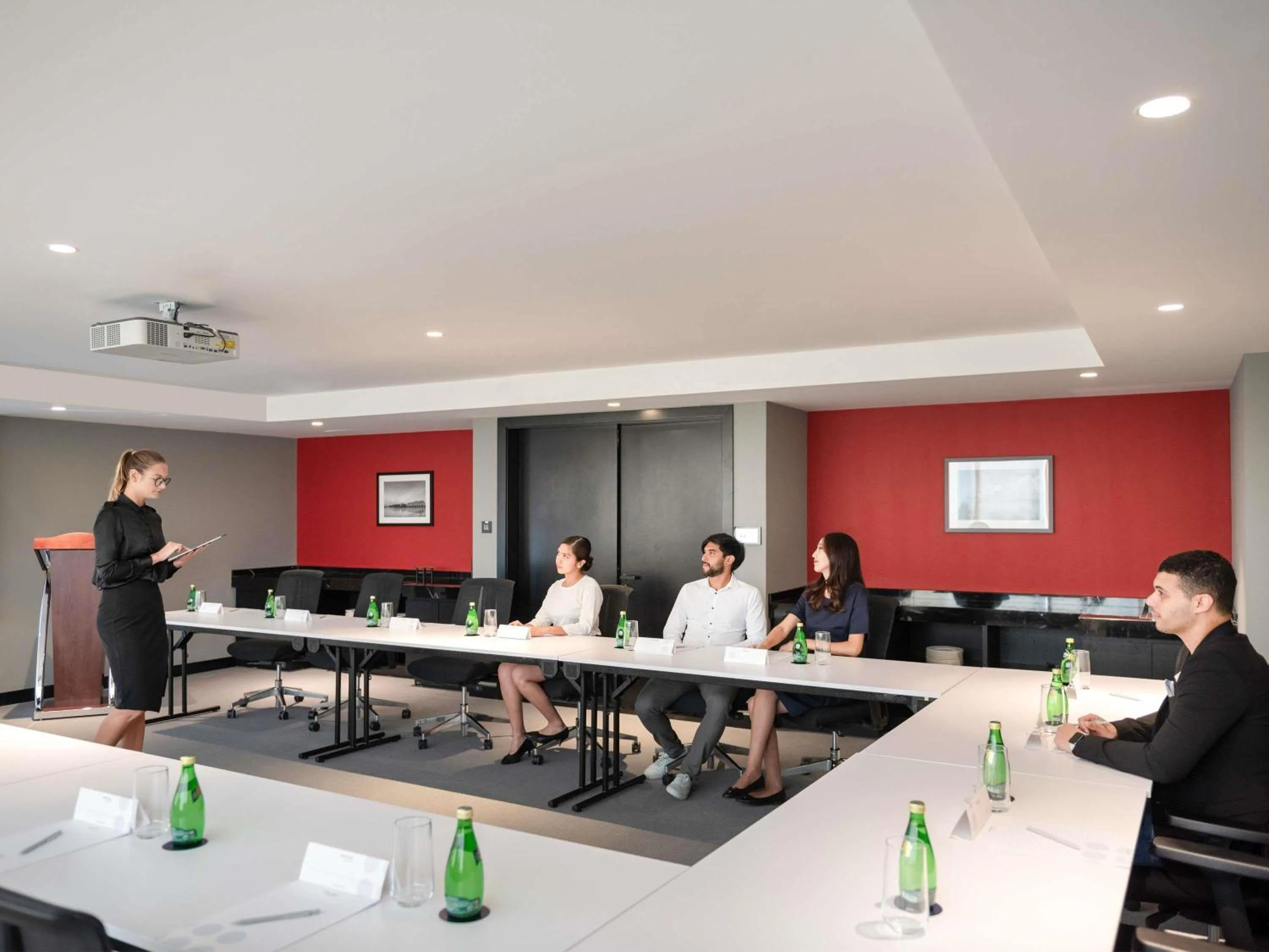 Meeting/conference room in Novotel Sharjah Expo Centre