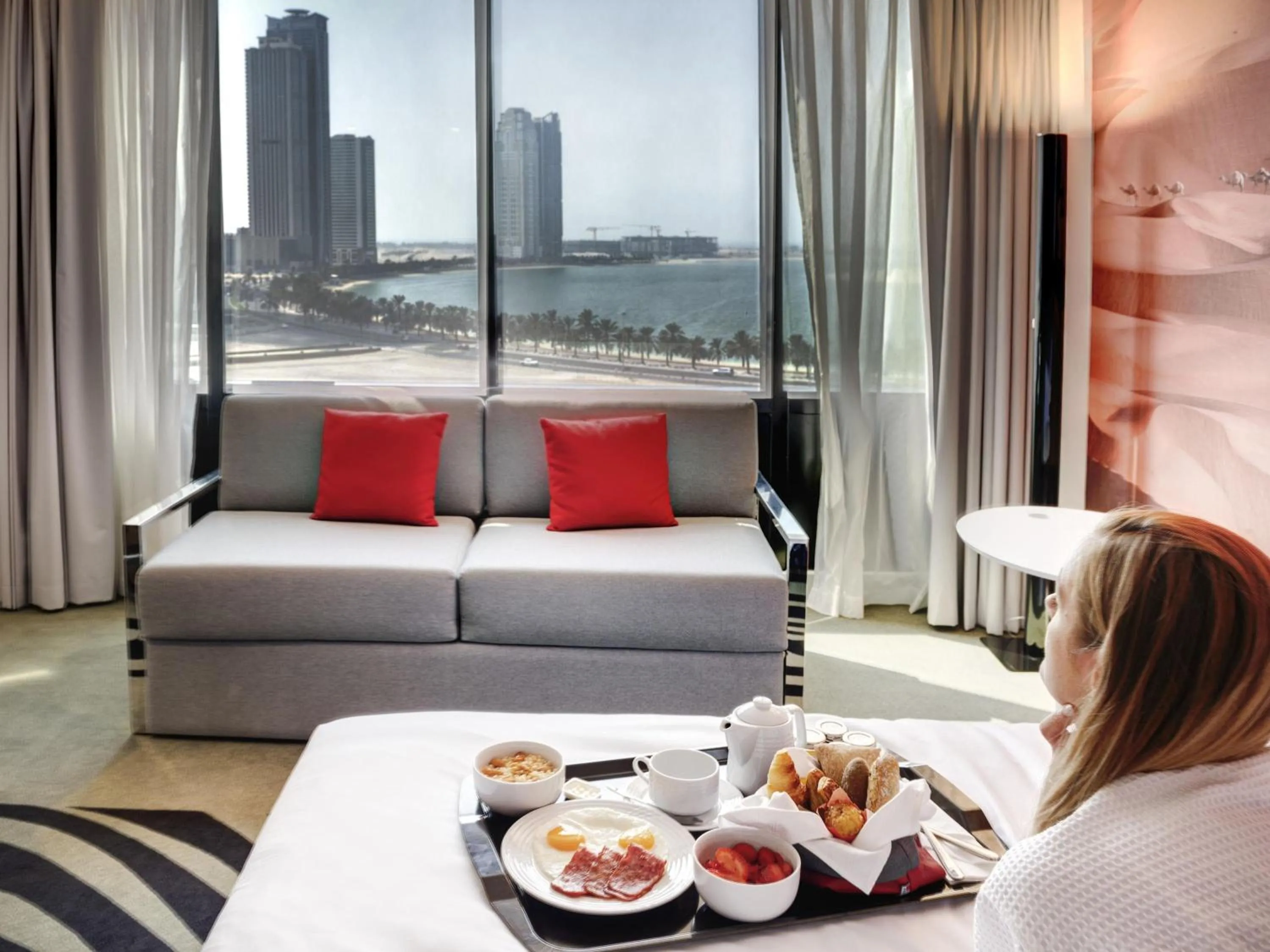 Bedroom, Bed in Novotel Sharjah Expo Centre