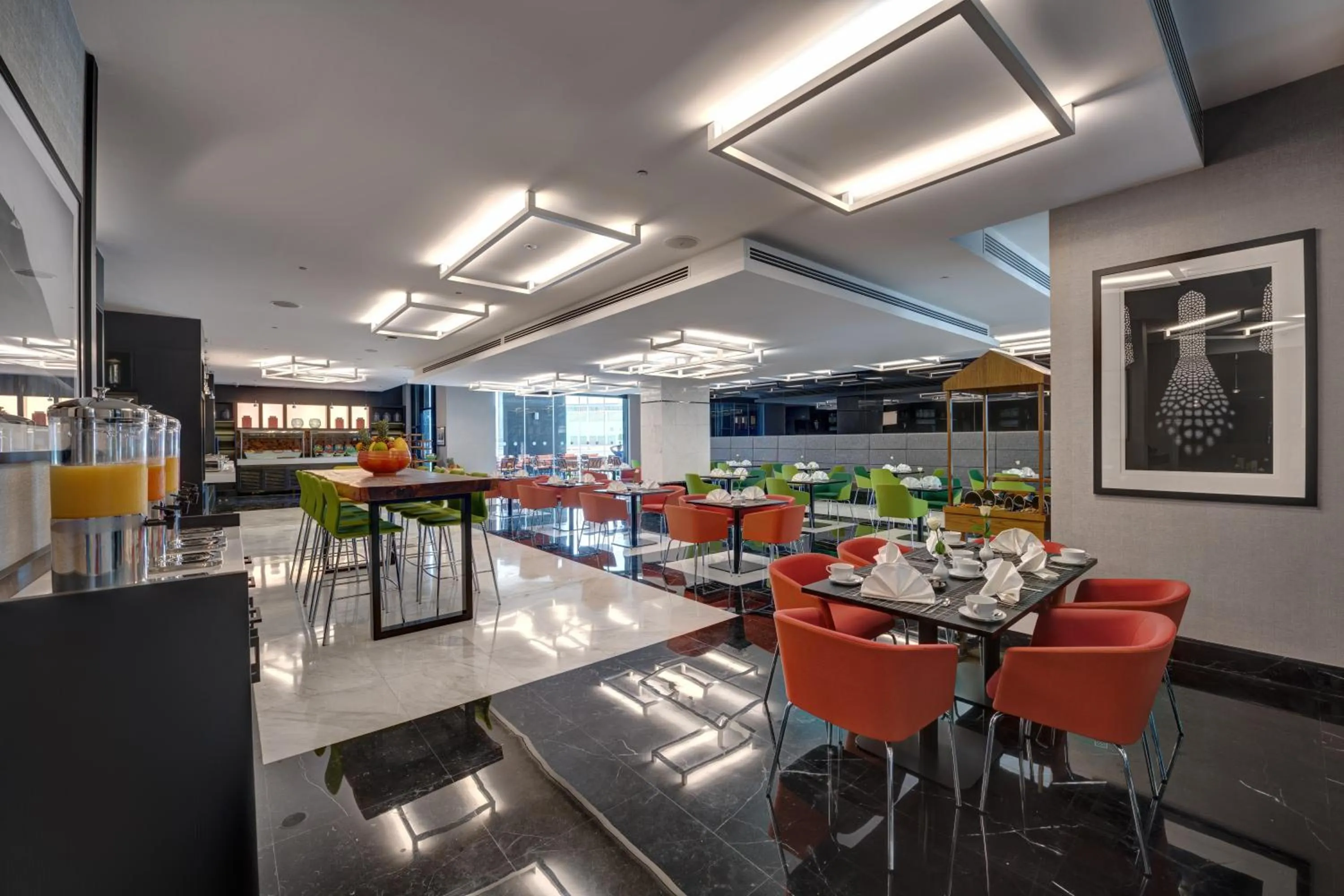 Restaurant/places to eat in Novotel Sharjah Expo Centre