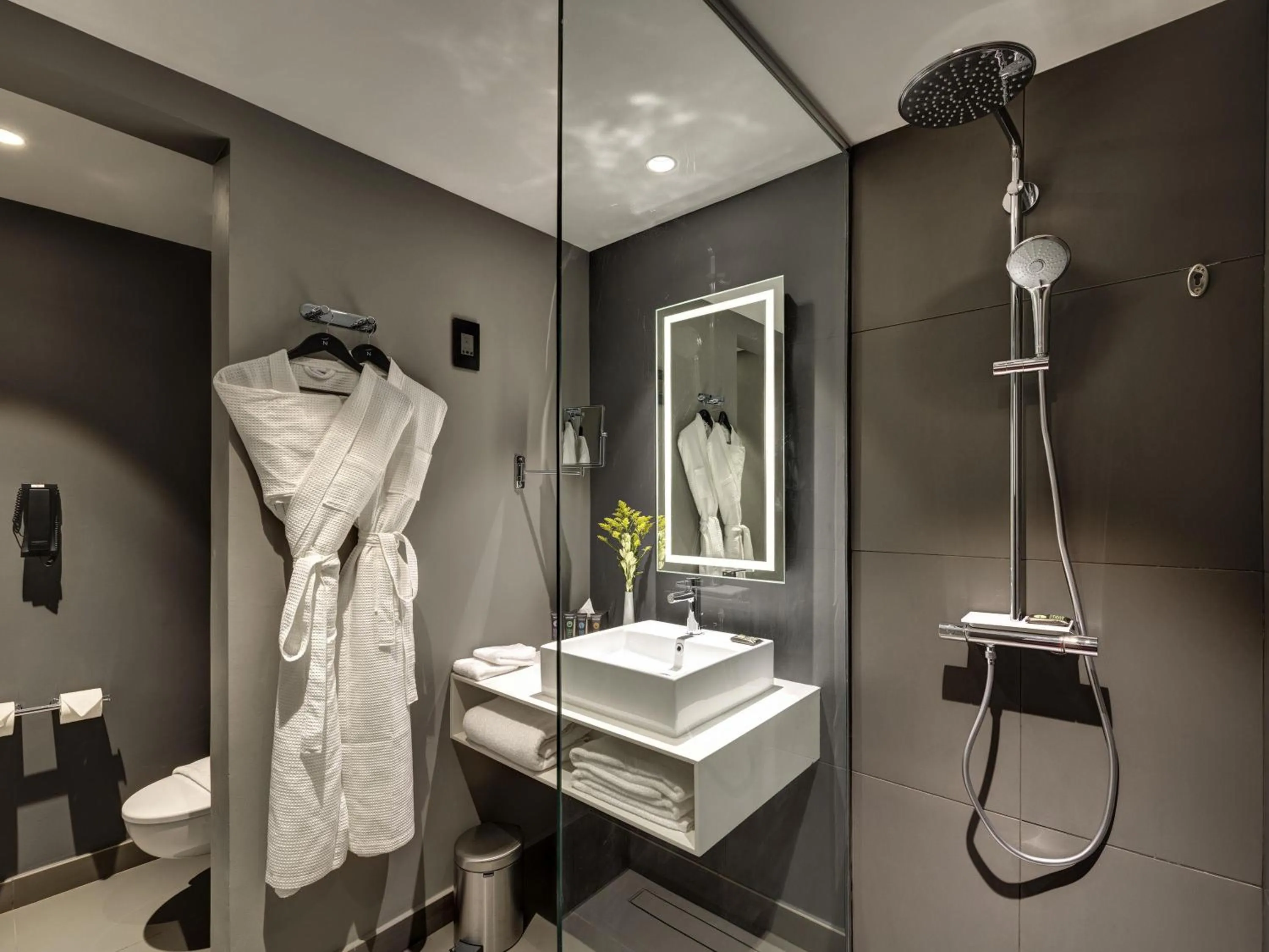 Bedroom in Novotel Sharjah Expo Centre