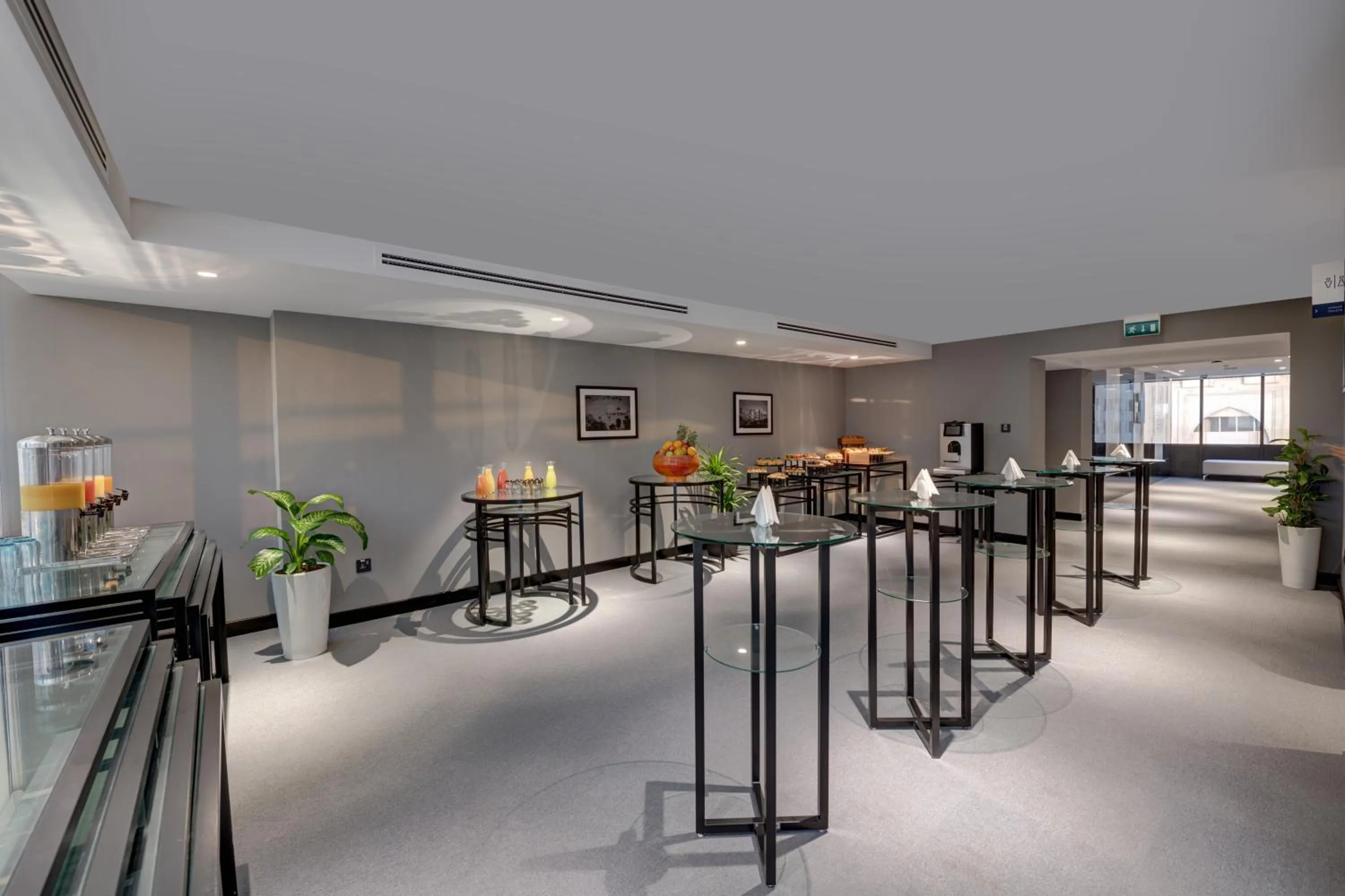 Banquet/Function facilities in Novotel Sharjah Expo Centre