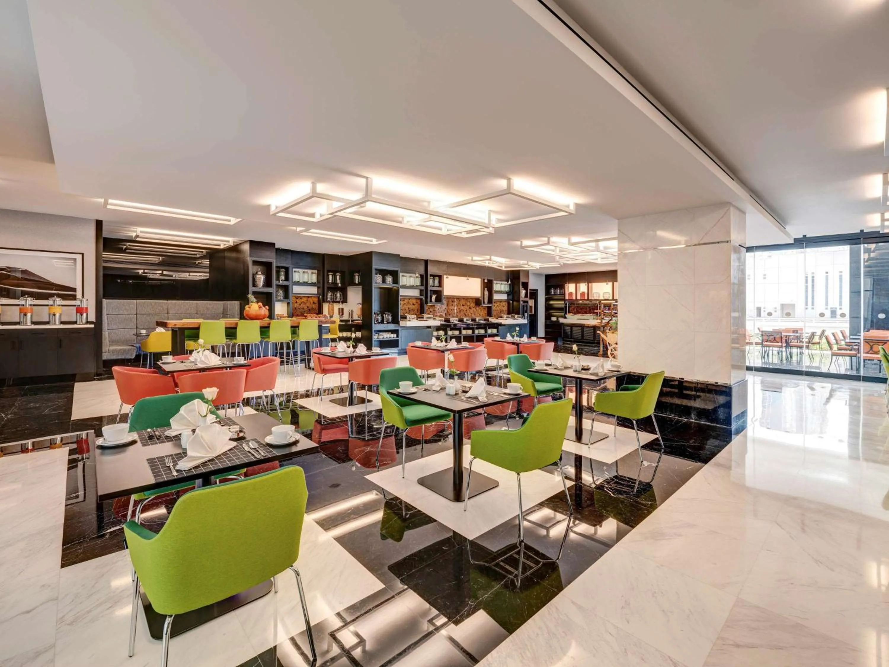 Restaurant/places to eat in Novotel Sharjah Expo Centre