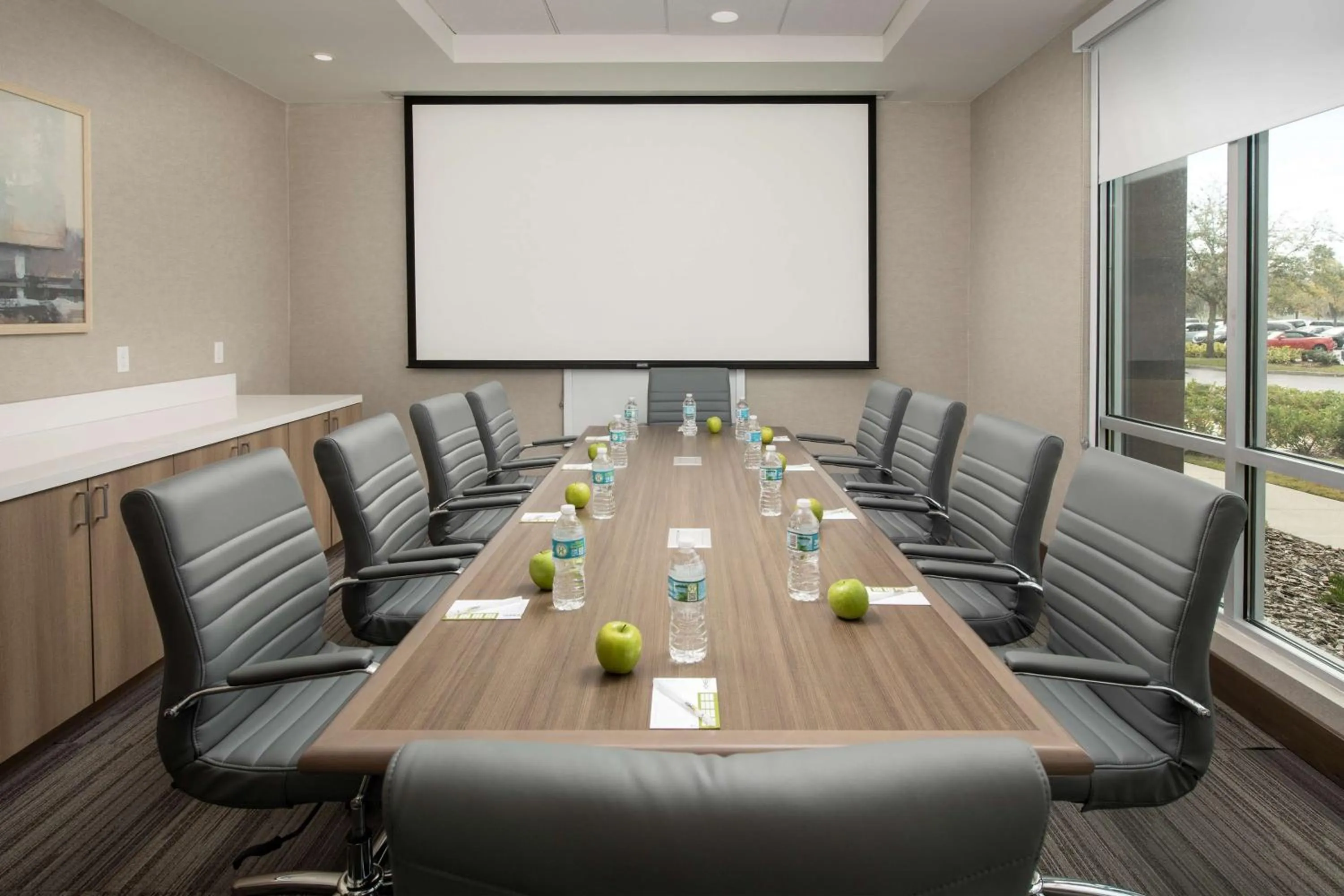 Meeting/conference room in Home2 Suites by Hilton Lakeland South Polk Parkway