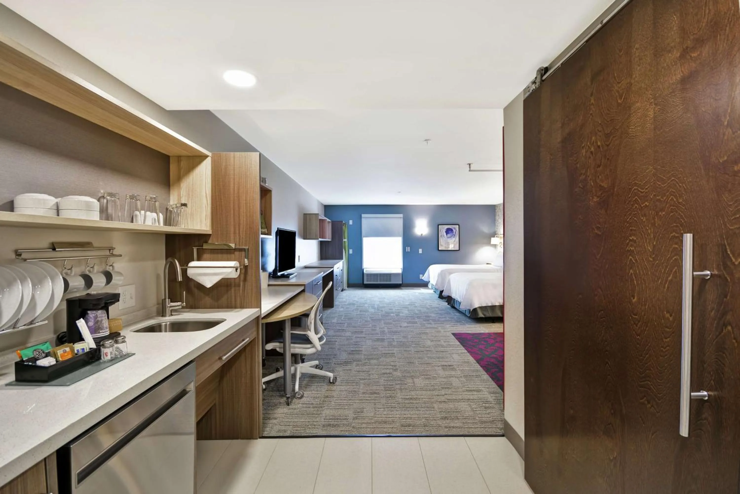 Bedroom in Home2 Suites By Hilton Warner Robins