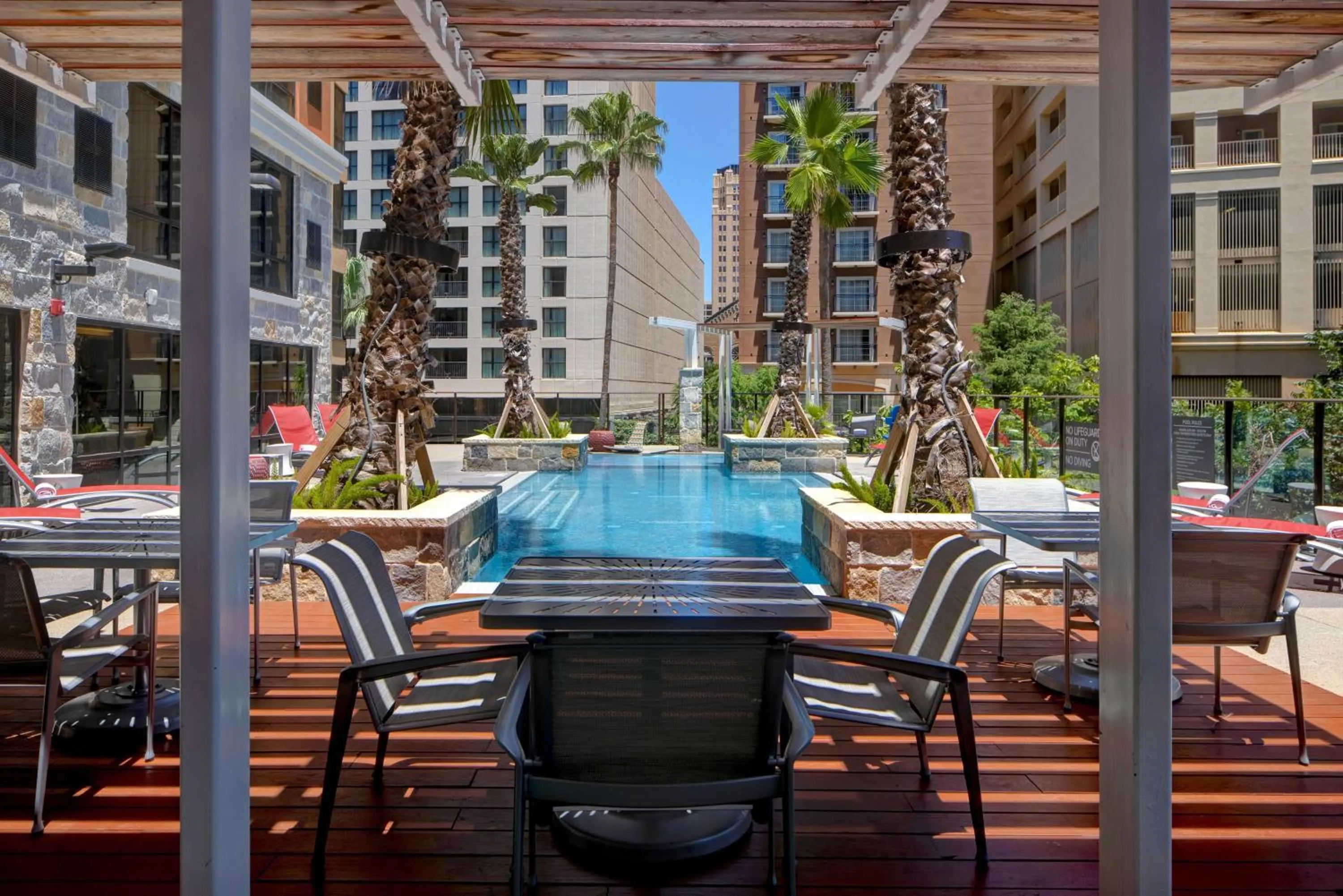 Property building in Hampton Inn & Suites on the San Antonio Riverwalk