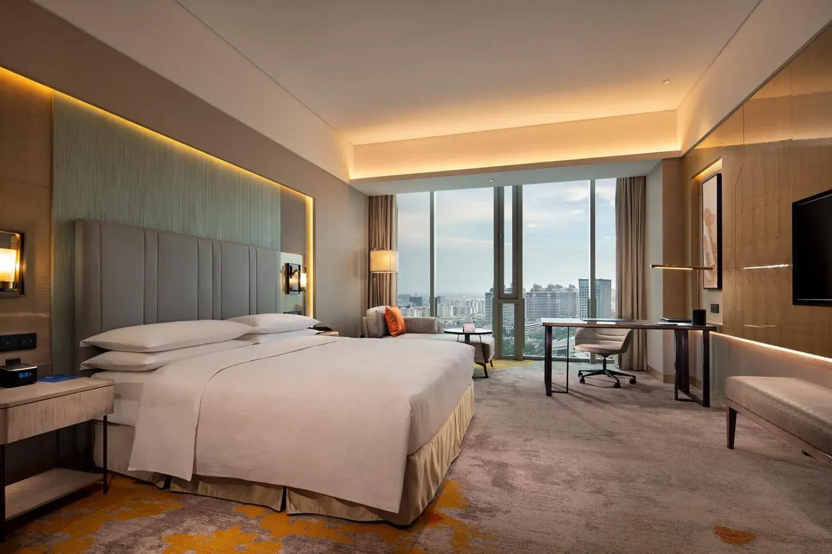 Executive King Room in Hilton Taizhou Executive King Room in Hilton Taizhou