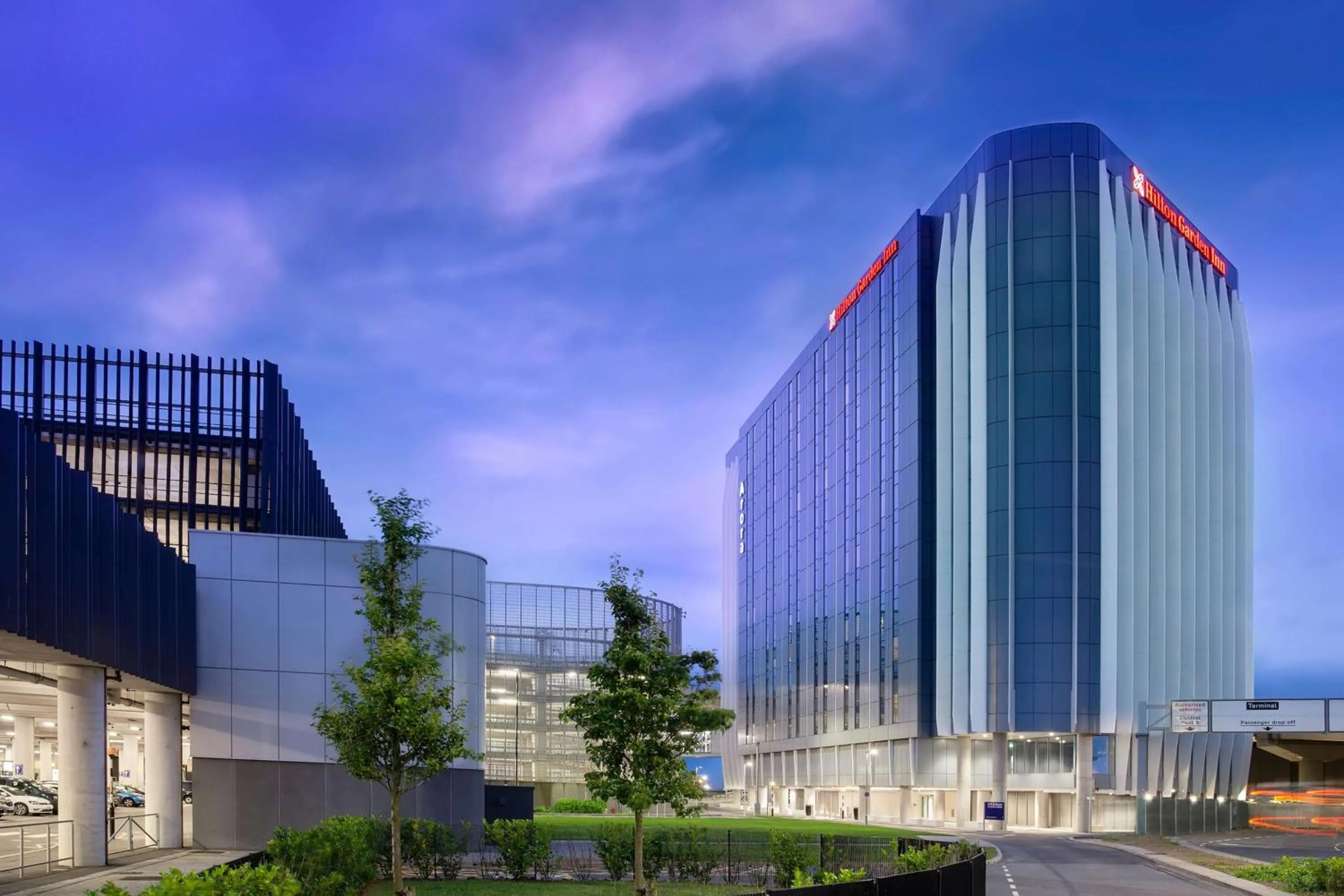 Property building in Hilton Garden Inn London Heathrow Terminal 2 and 3