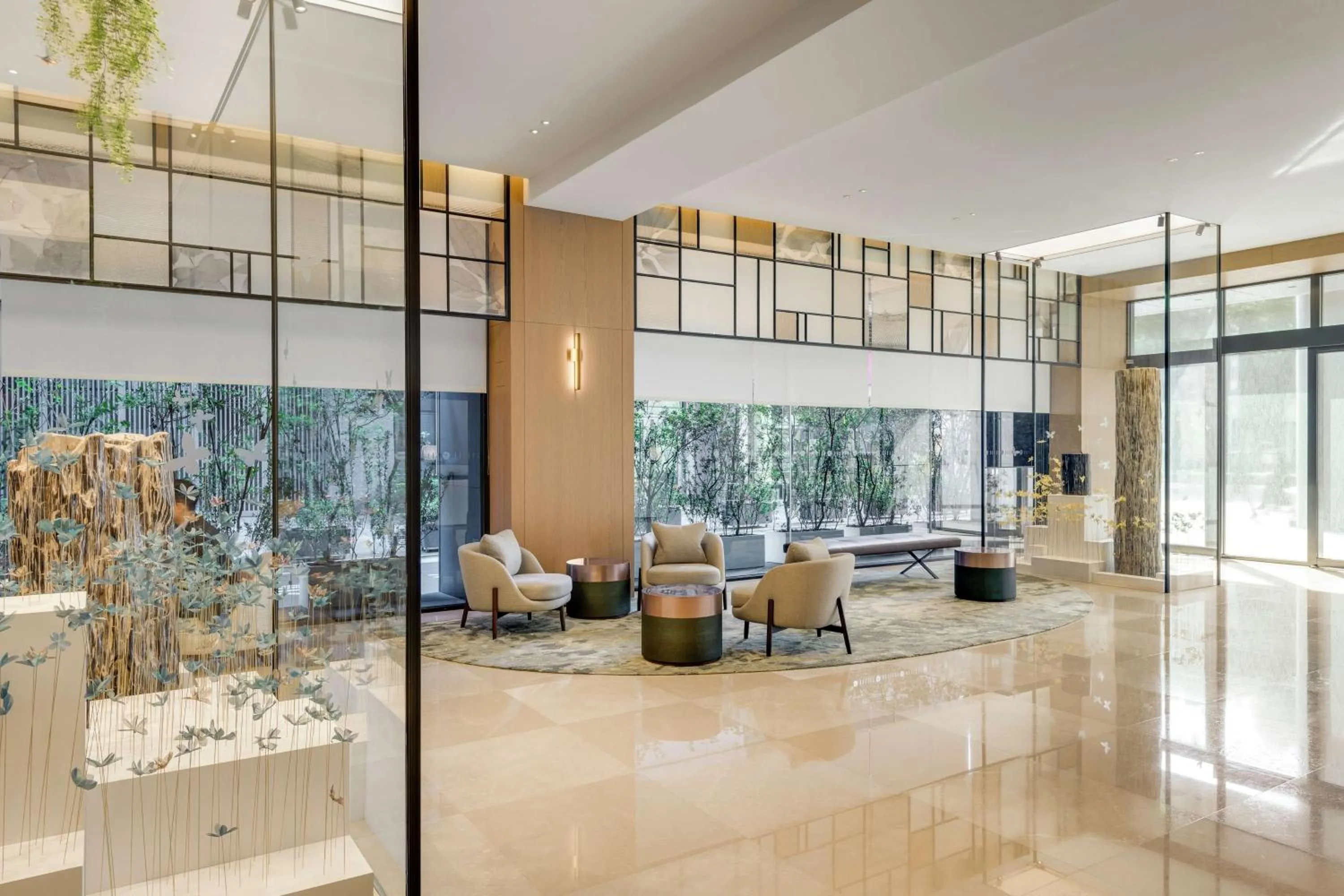 Lobby or reception in DoubleTree by Hilton Taipei Zhongshan