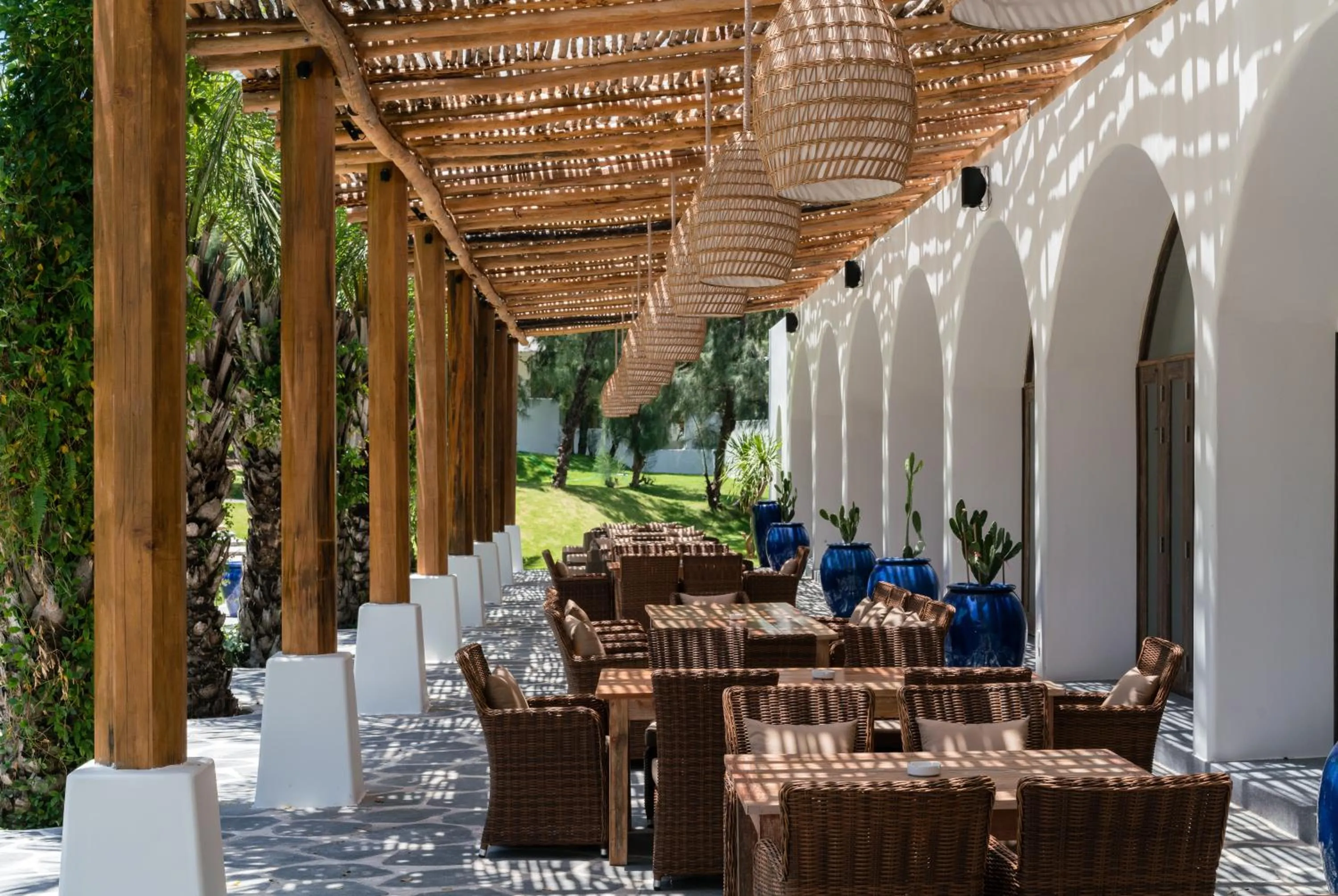 Restaurant/places to eat in Stelia Beach Resort