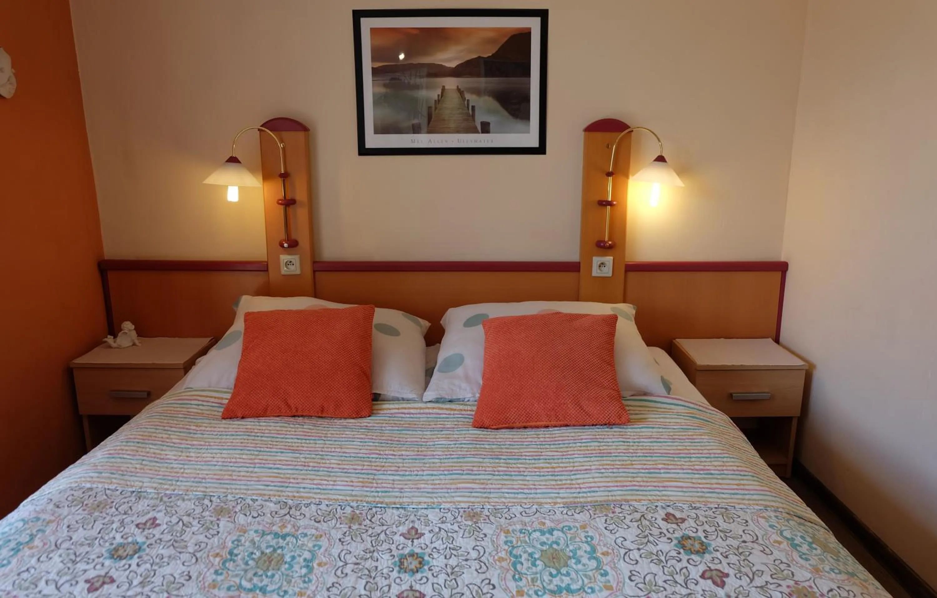 Bed in Willa Pod Aniołem - Pokoje Gościnne & Apartamenty z widokiem na góry