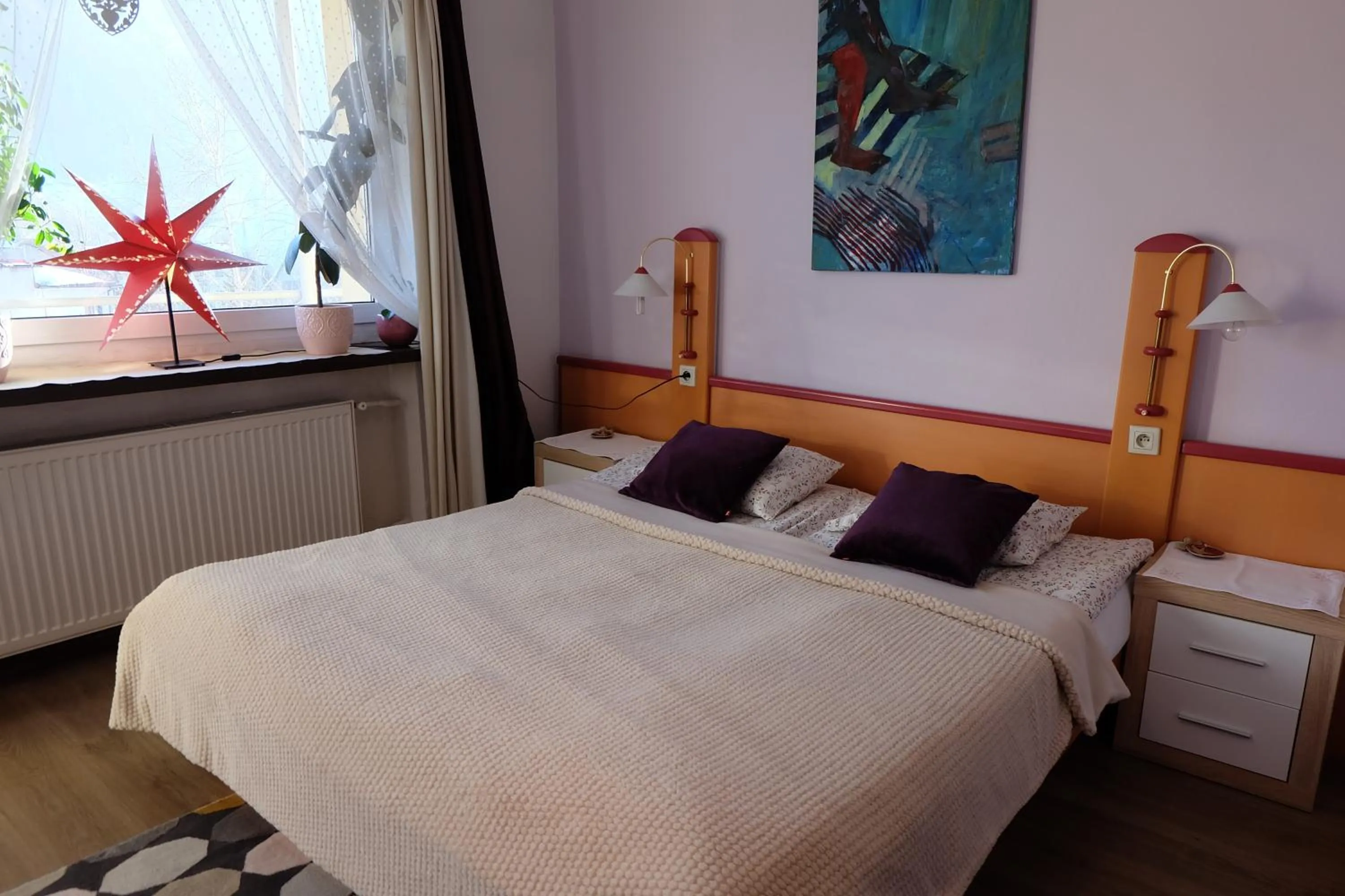 Winter, Bed in Willa Pod Aniołem - Pokoje Gościnne & Apartamenty z widokiem na góry