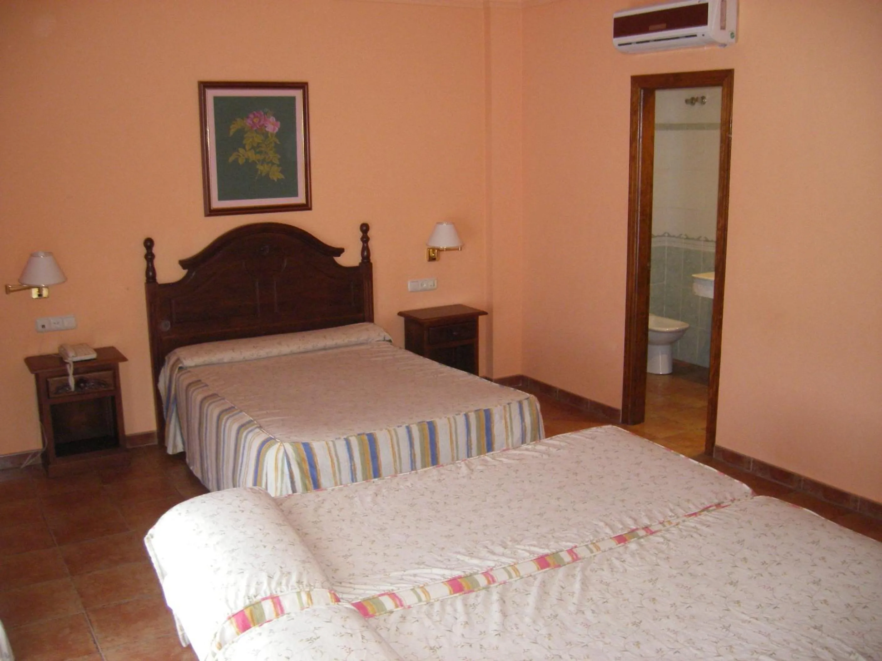 Photo of the whole room, Bed in Albenzaire Hotel Asador