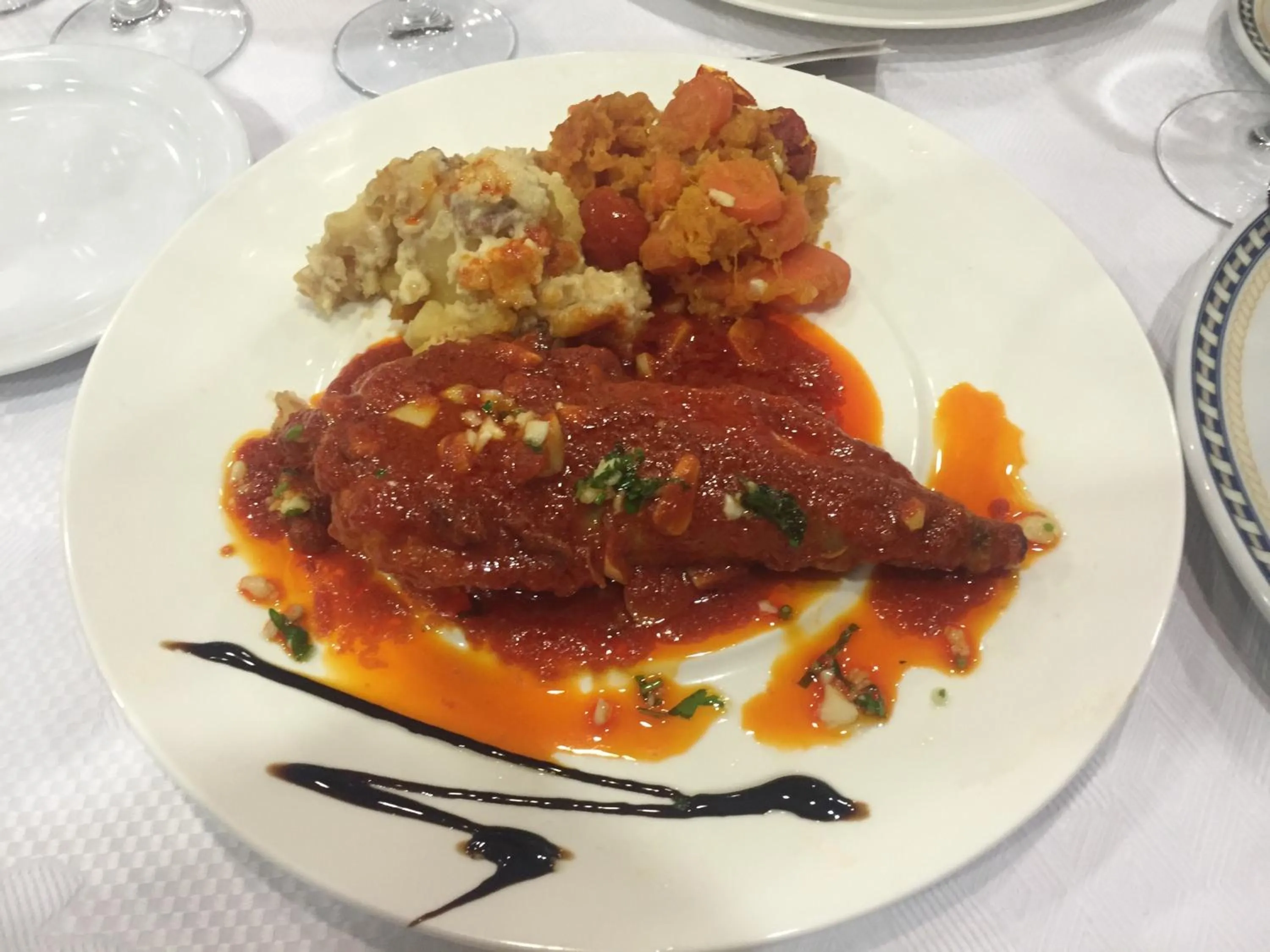 Food in Albenzaire Hotel Asador