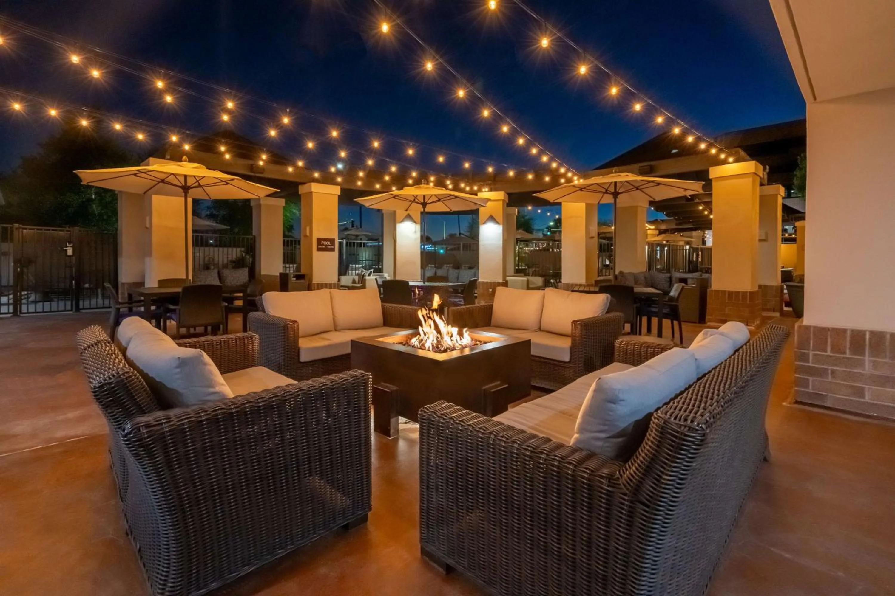 Patio in Hilton Garden Inn Scottsdale Old Town