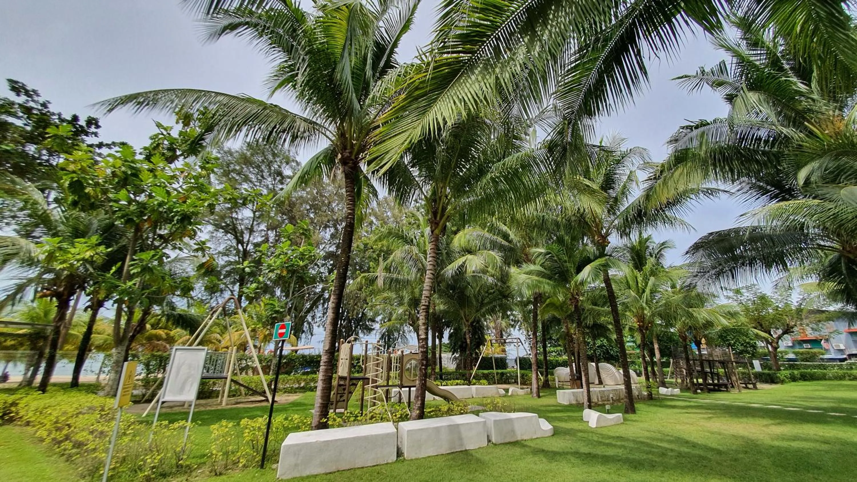 Garden view in By The Sea Beach Luxury Resort - Batu Ferringhi