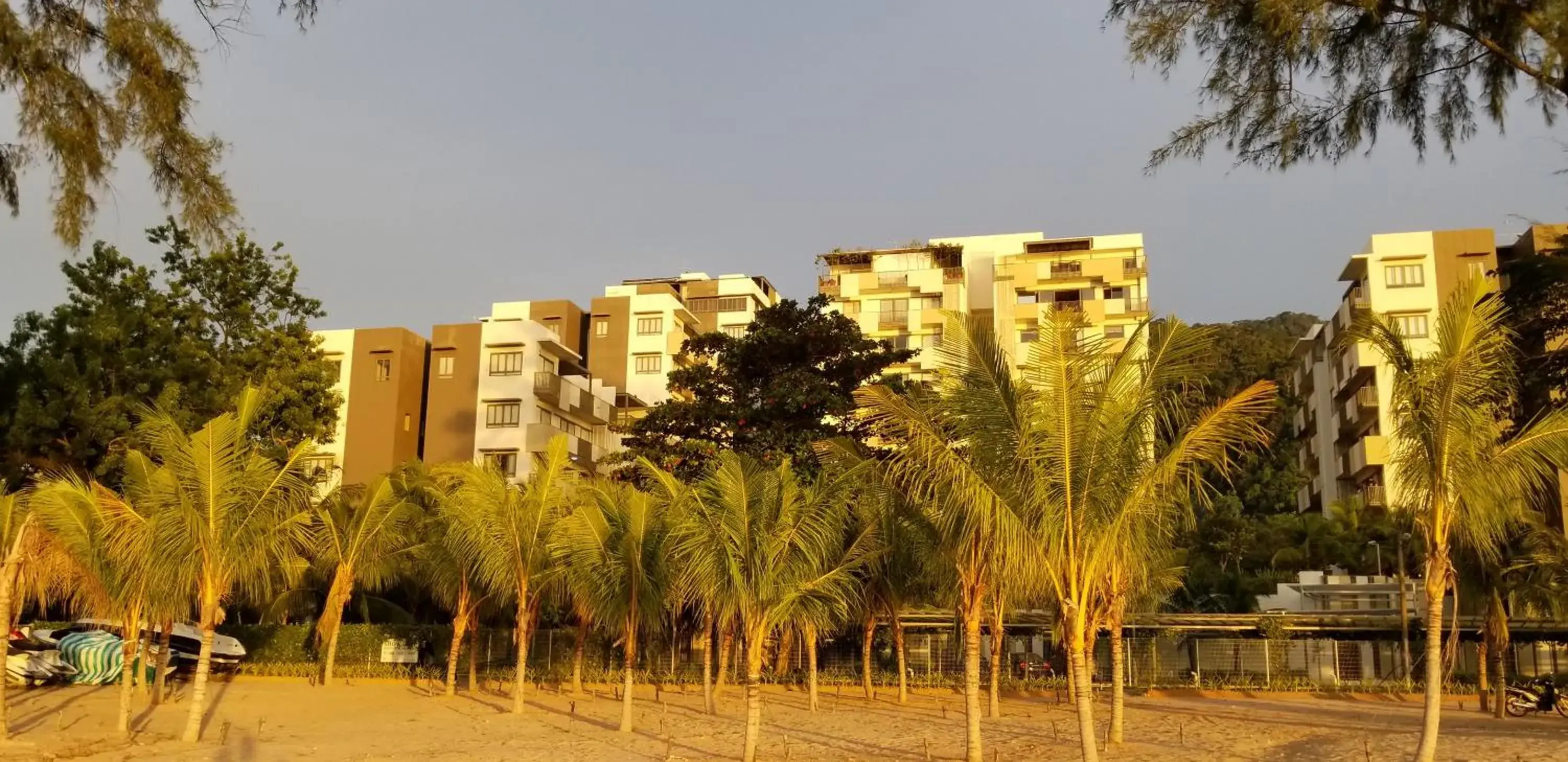 Two-Bedroom Apartment in By The Sea Beach Luxury Resort - Batu Ferringhi Two-Bedroom Apartment in By The Sea Beach Luxury Resort - Batu Ferringhi