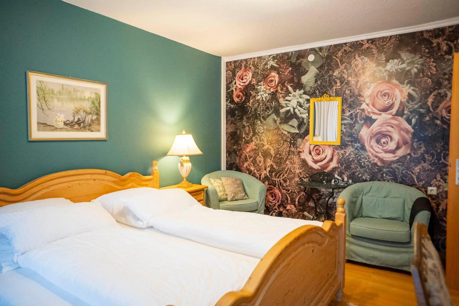 Living room, Bed in NATURION Hotel Hinterzarten