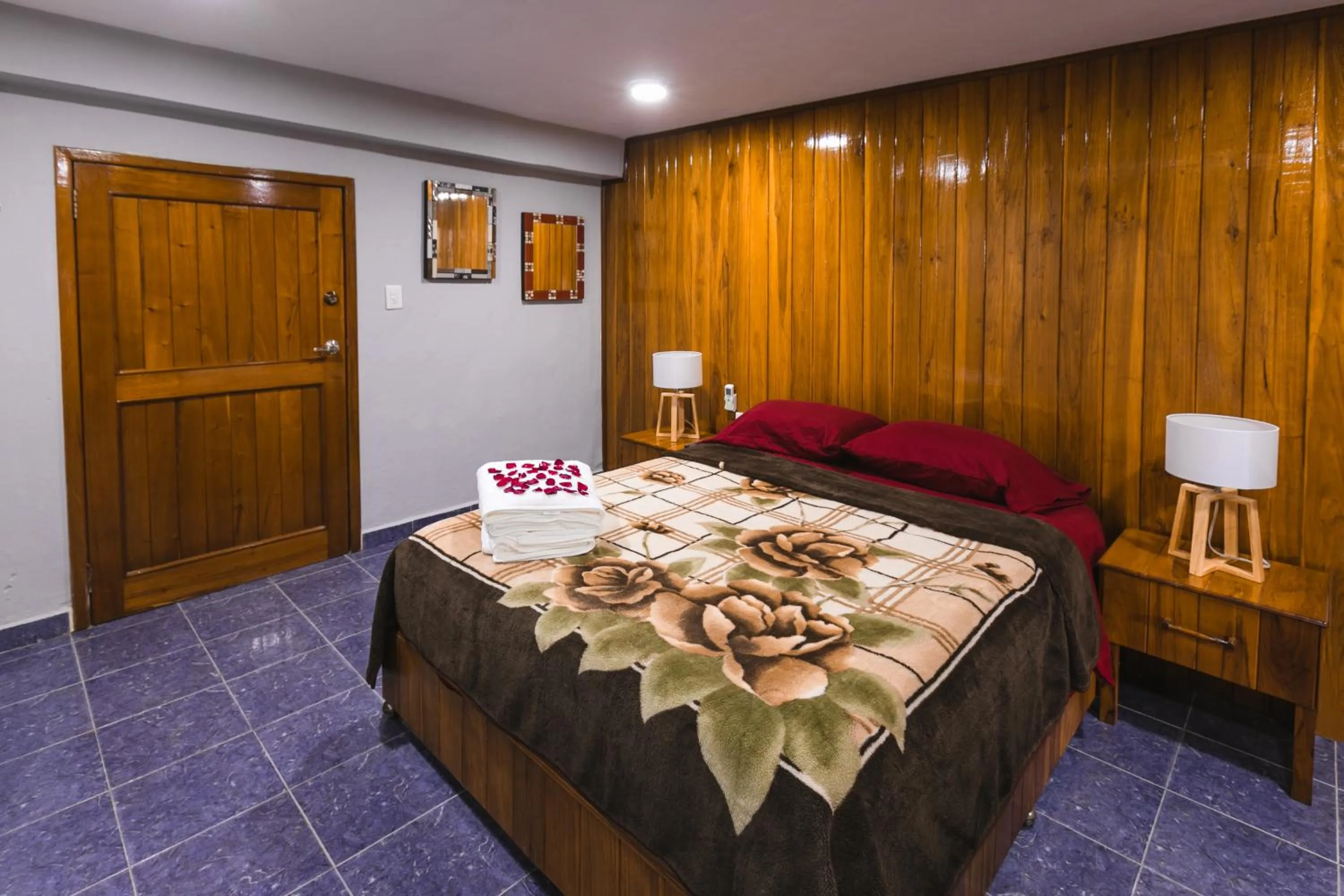 Bed in Suite Studio Serviced Apartments