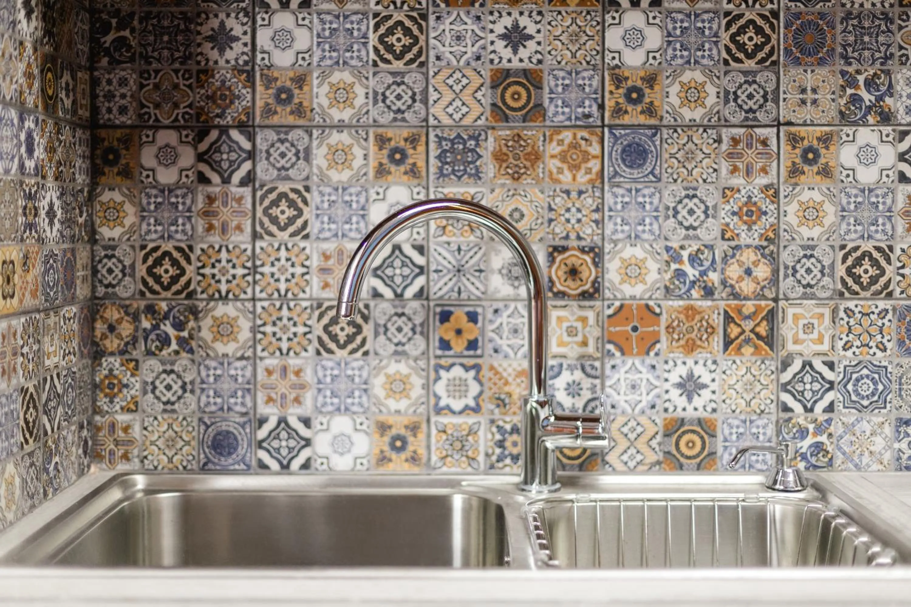 Kitchen or kitchenette in Suite Studio Serviced Apartments