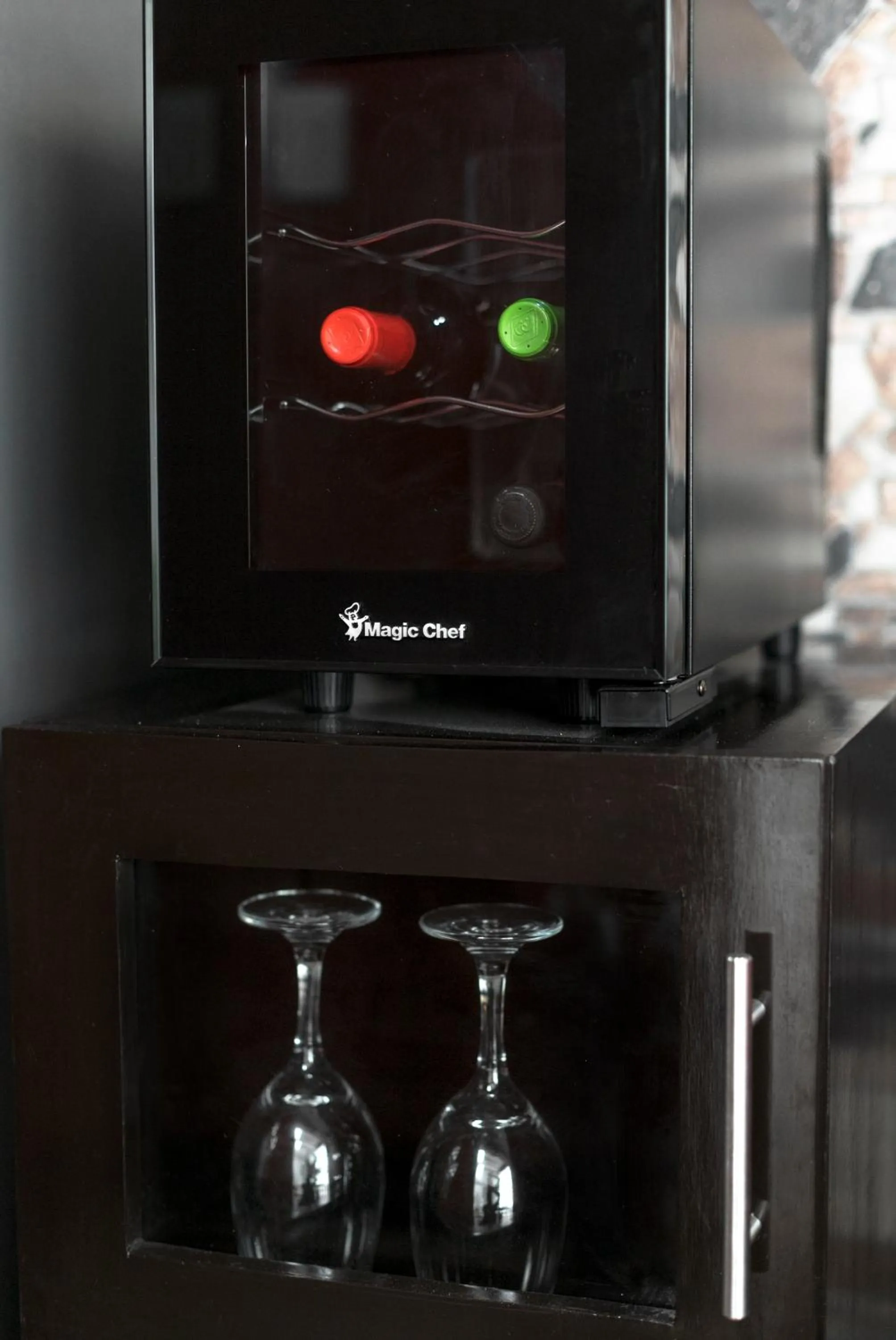 Food and drinks in Suite Studio Serviced Apartments