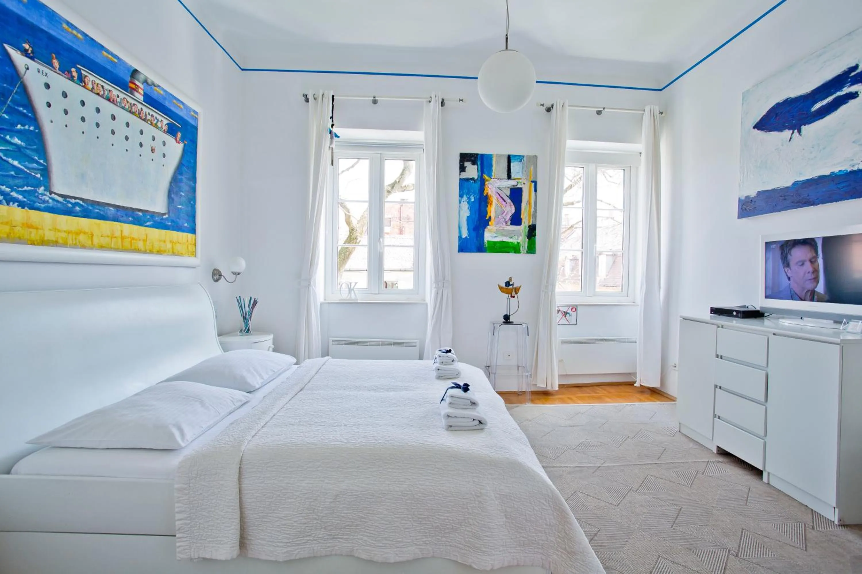 TV and multimedia, Bed in Rooms Zagreb 17