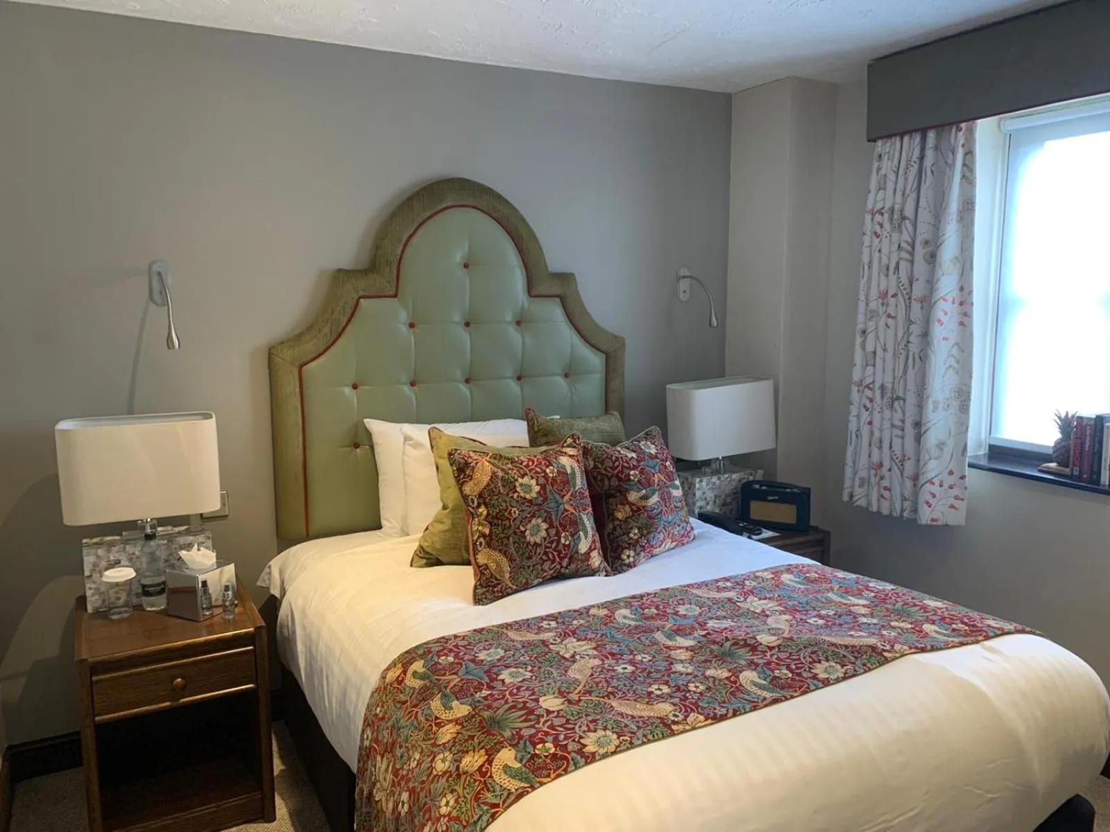 Bedroom, Bed in The Bell Inn, Stilton, Cambridgeshire - The Coaching Inn Group