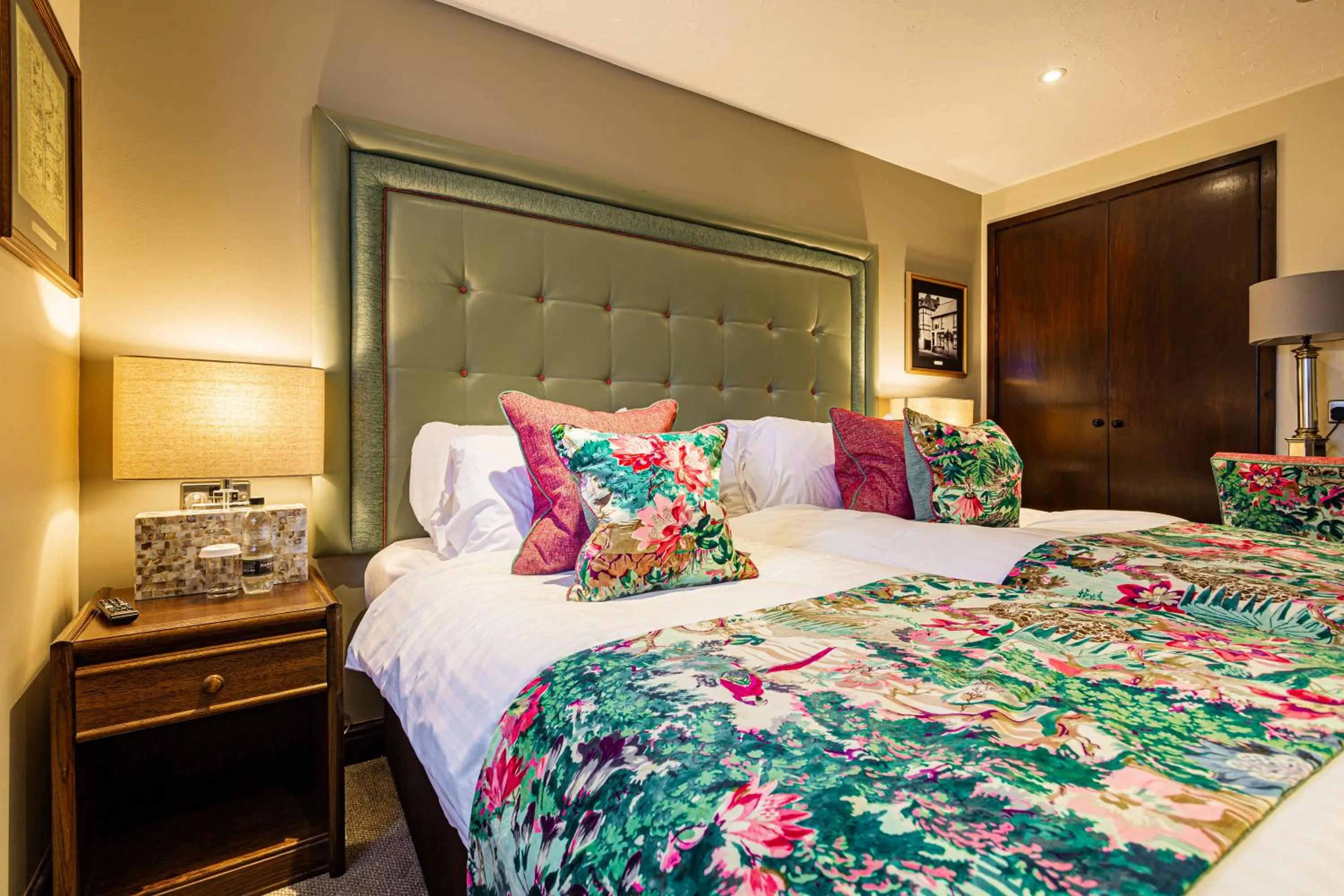 Bedroom, Bed in The Bell Inn, Stilton, Cambridgeshire - The Coaching Inn Group
