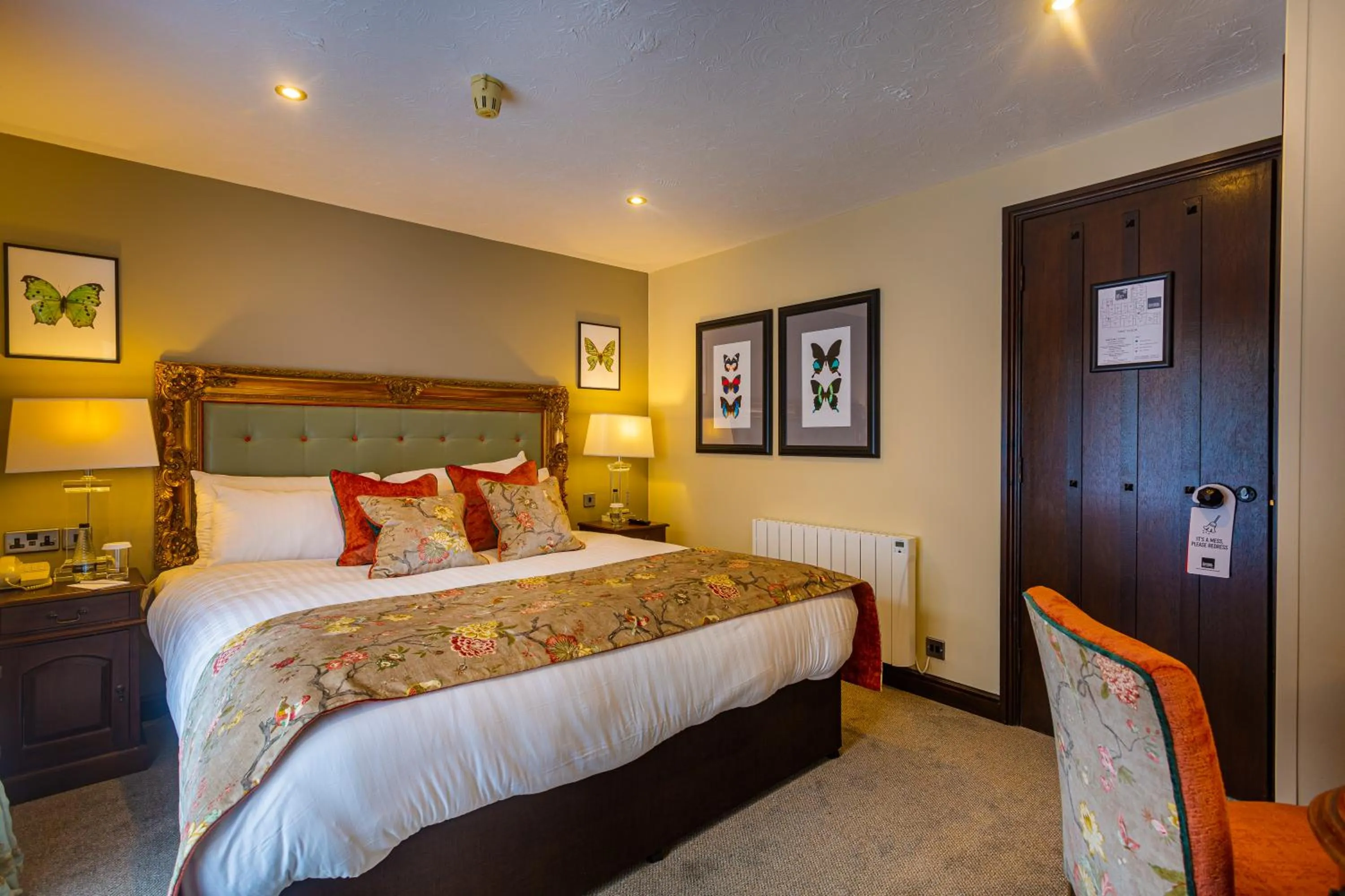 Bedroom, Bed in The Bell Inn, Stilton, Cambridgeshire - The Coaching Inn Group