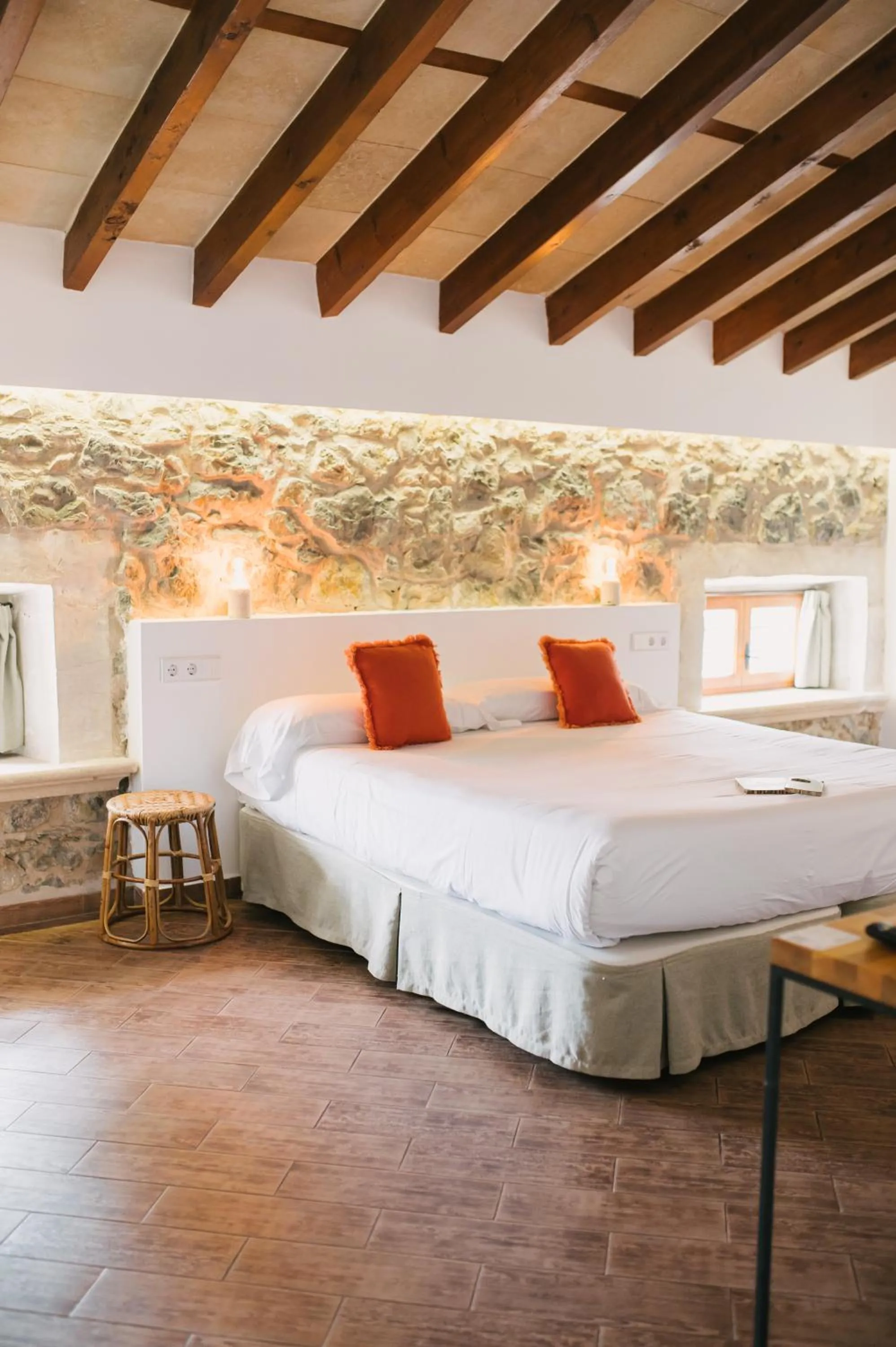 Bed in Curolla Petit Hotel