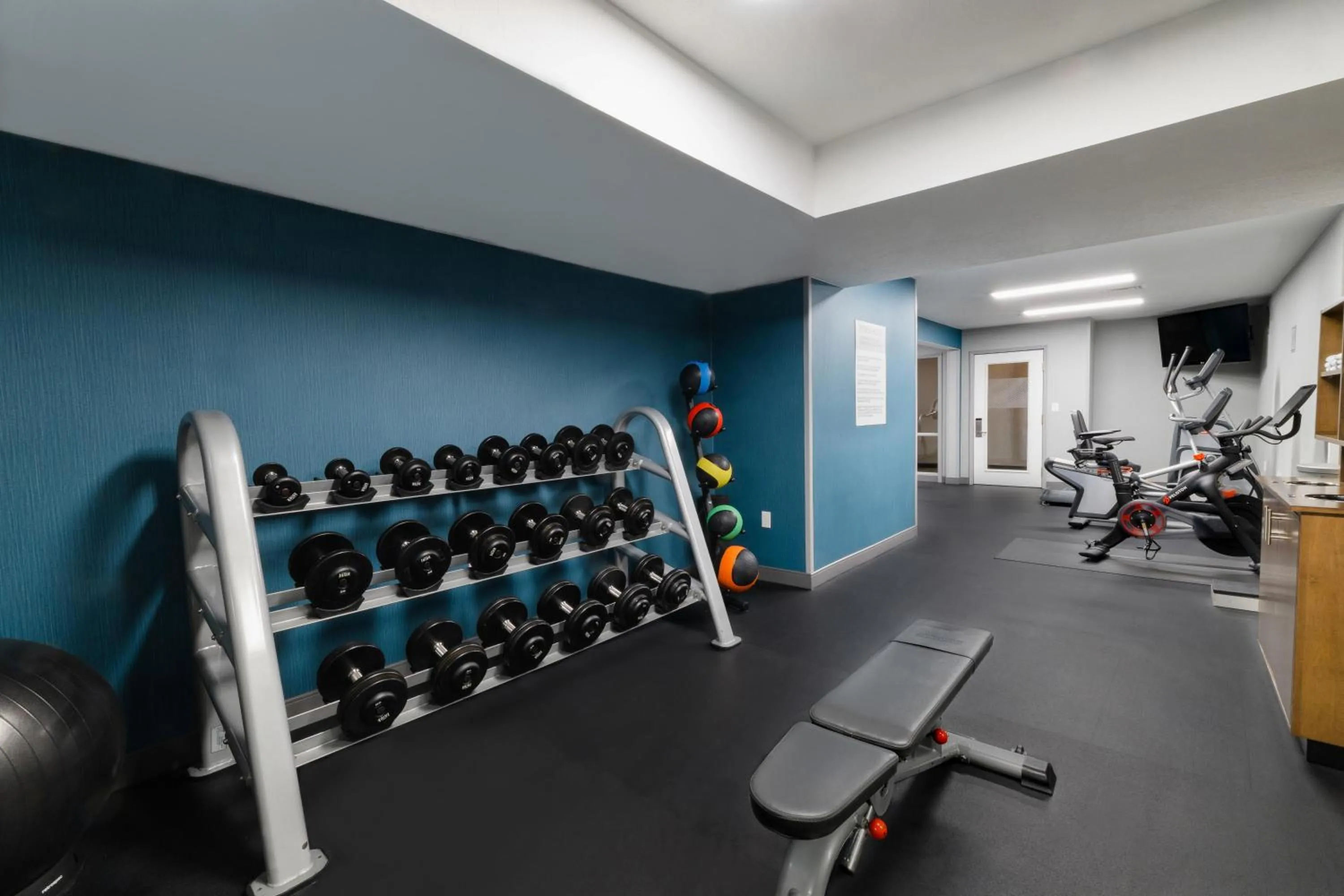 Fitness centre/facilities in Hampton Inn & Suites Salt Lake City Airport